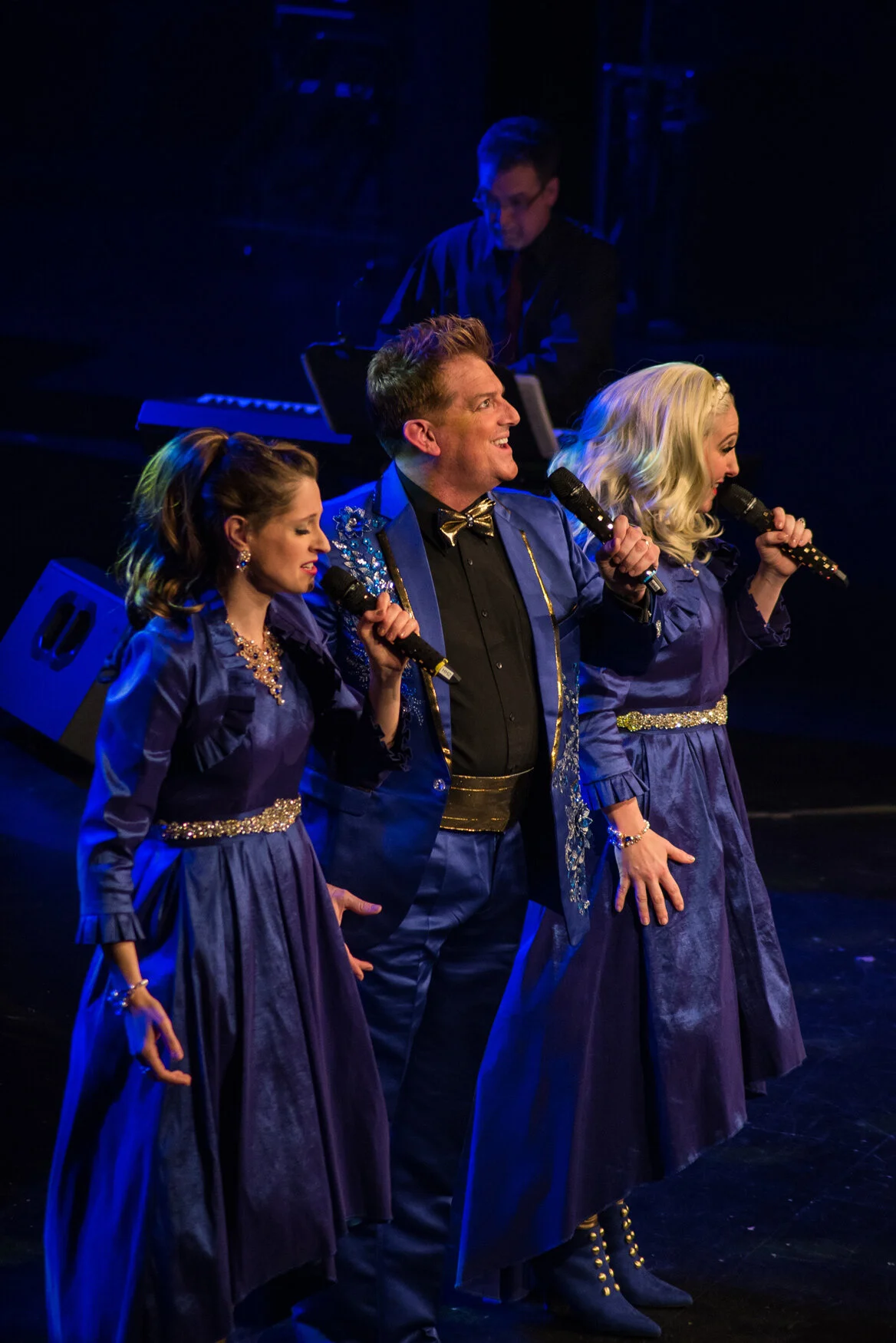 A Million Dreams: Songs of Inspiration (2019) 