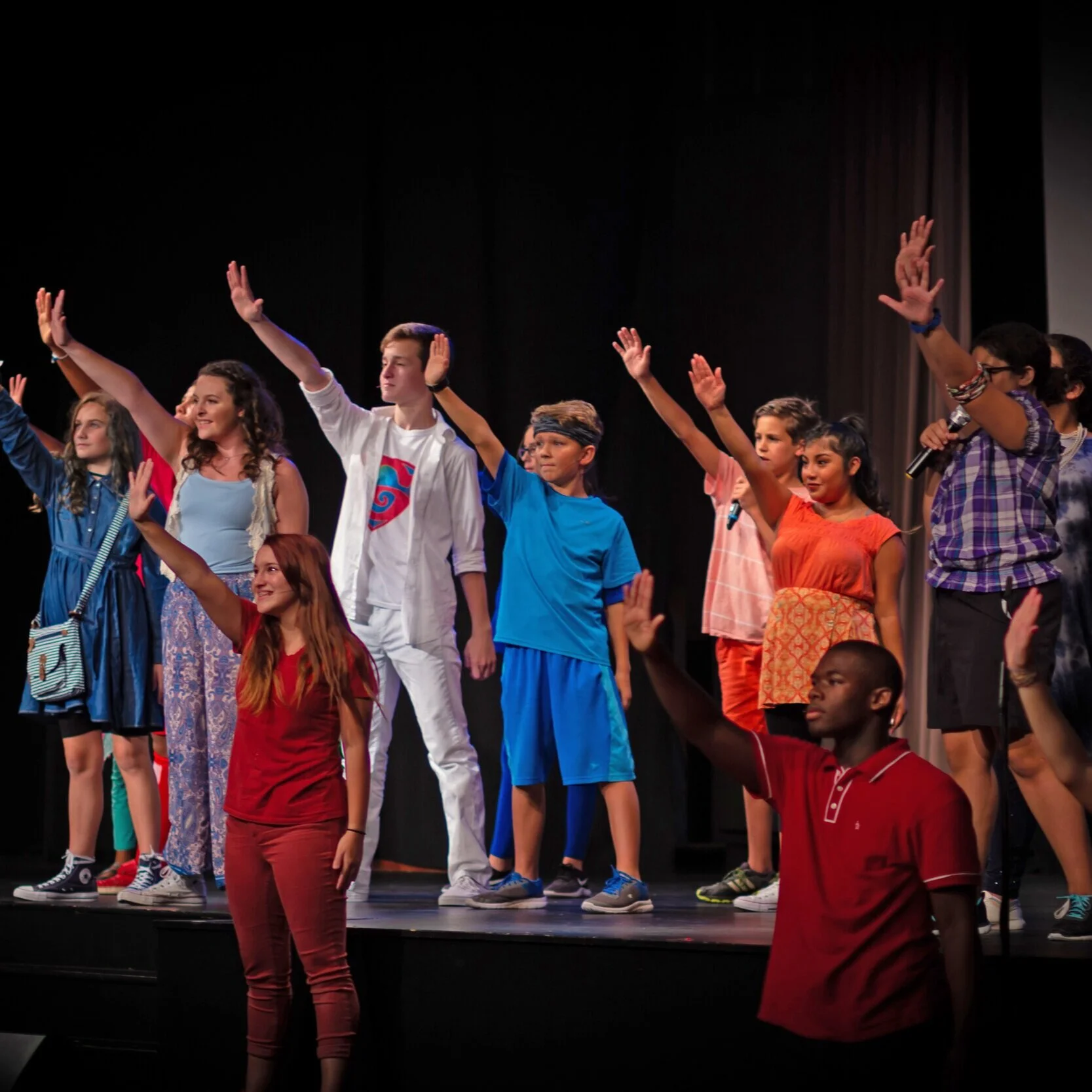 DANCE (Andrea Calderon) 