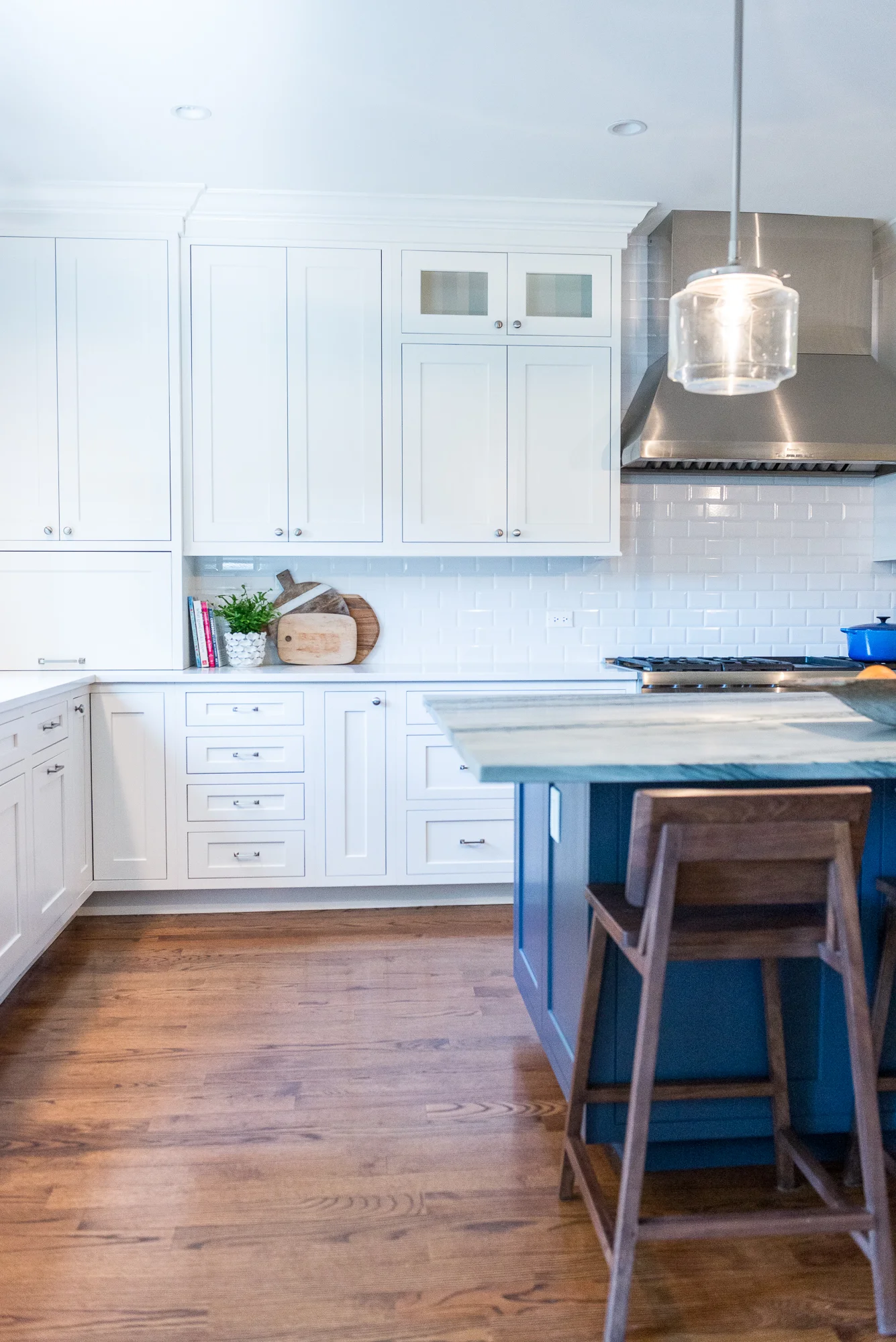 606 Forest Ave-21LR.jpg