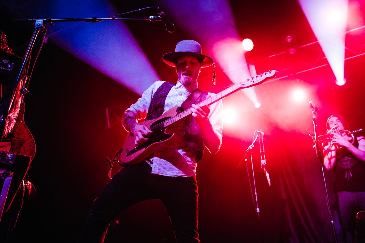 erinwheat photography-nahko7555.JPG