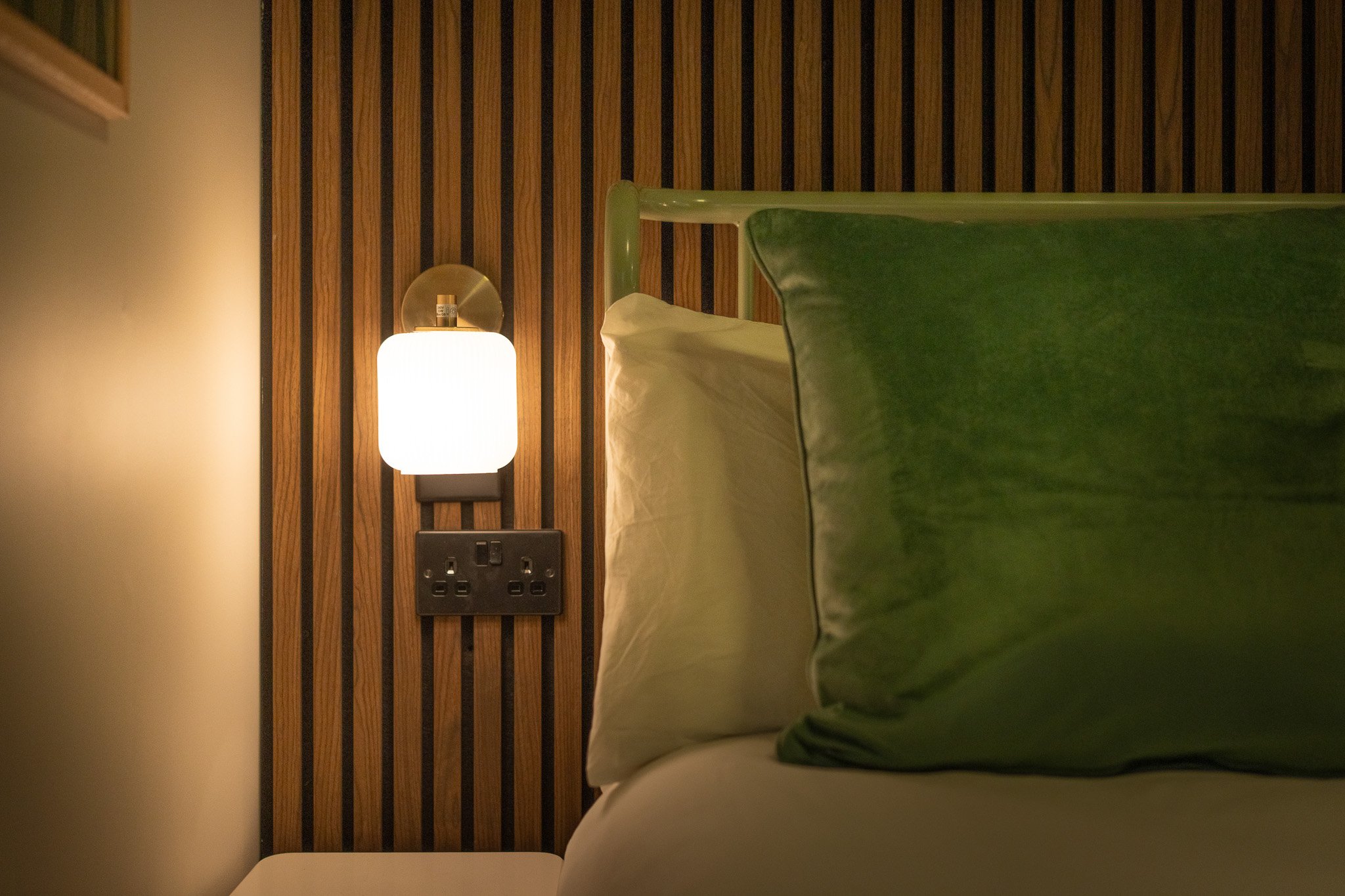 2026-01 Bunkhouse High Res-Room 7 - bed lamp close up -5.jpg