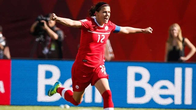 Christine-Sinclair-640x360.jpg