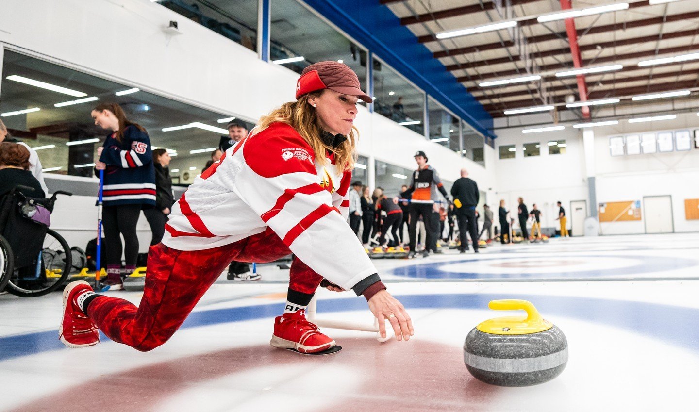 Big shoutout to @CSIAlberta for inviting some of our Sport Calgary squad to hit the ice at the 'Curl with a Rock Jock' fundraiser last week! 🥌🌟 It was a sweepingly good time supporting a great cause and showing off our curling skills. Huge thanks f