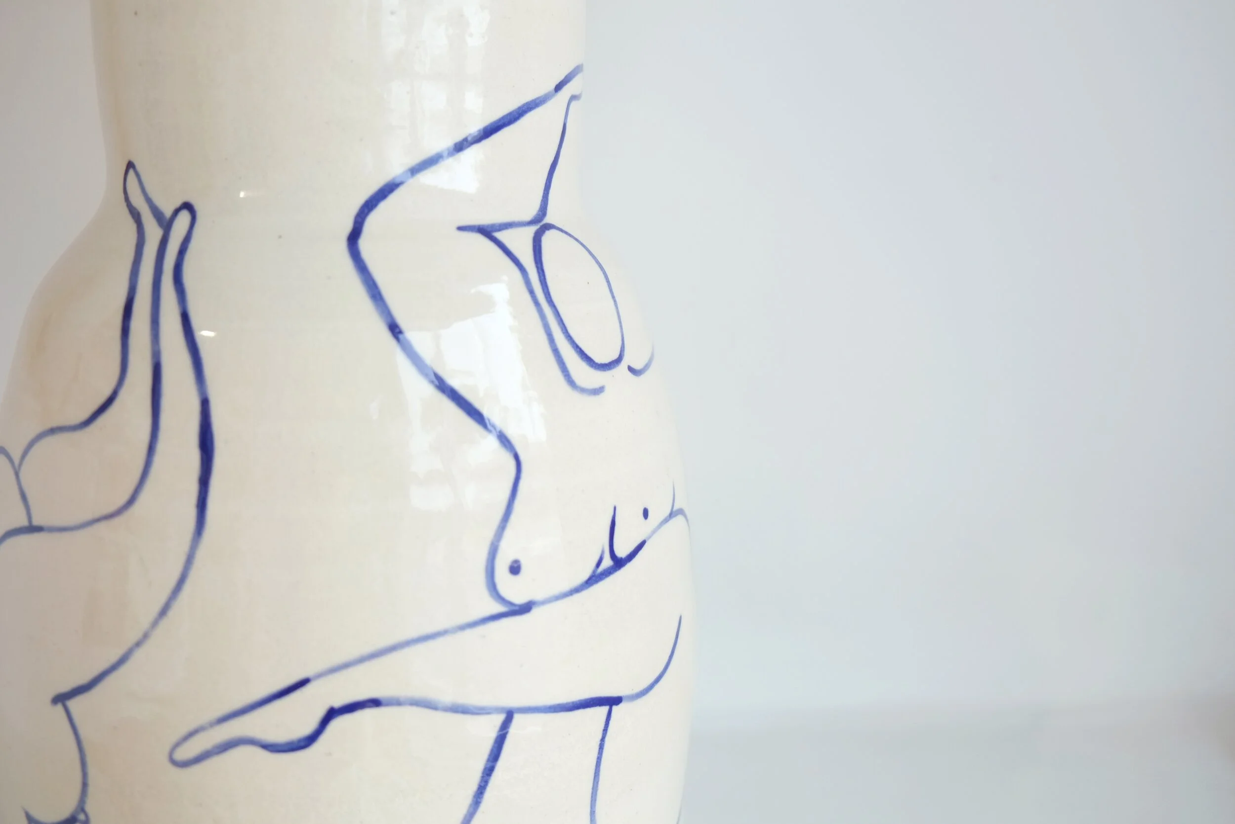 Painted-Lady-Ceramic-Lamp-closeup.jpg