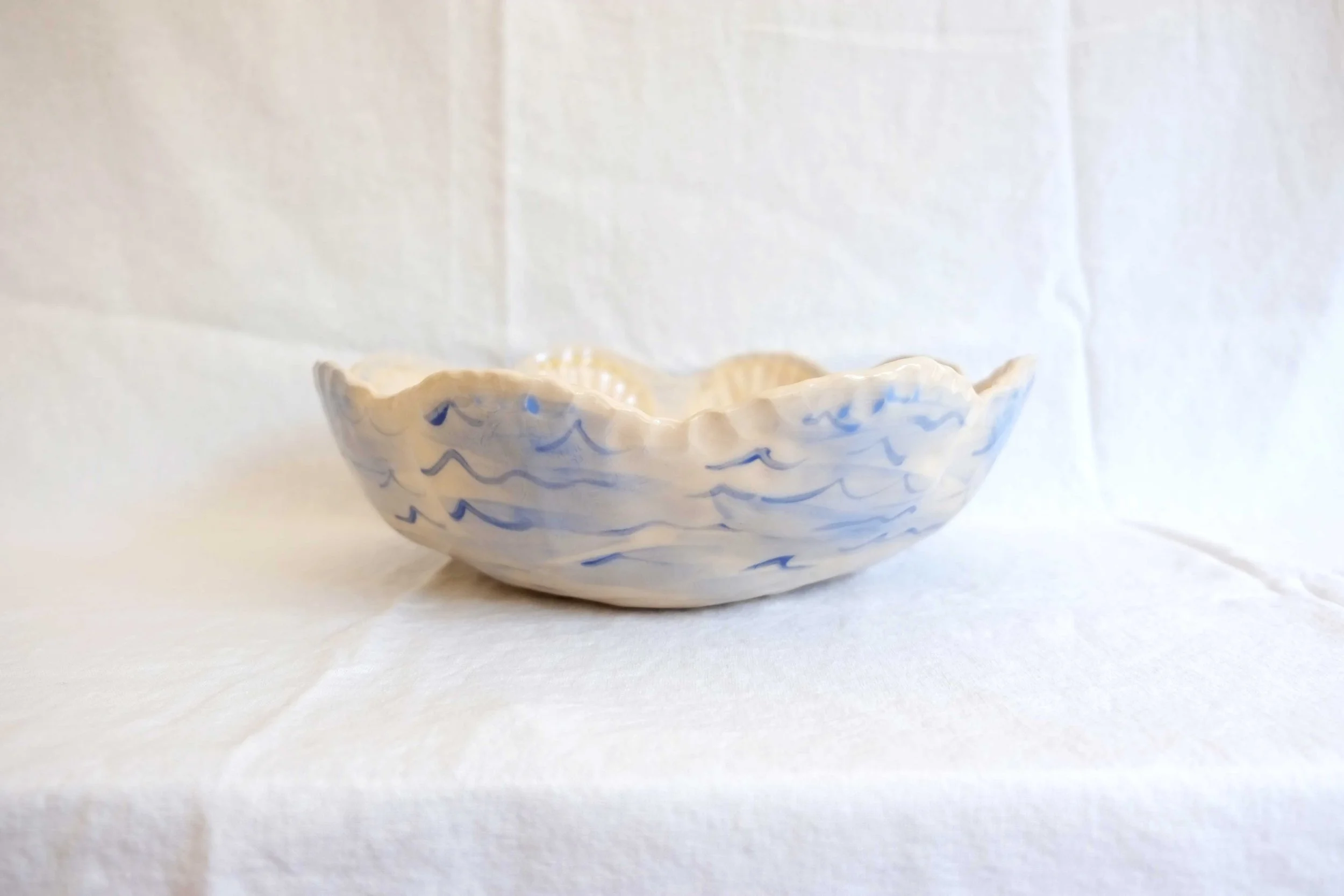 SwimmerSeaShelllargeServingBowl_sideview.jpg