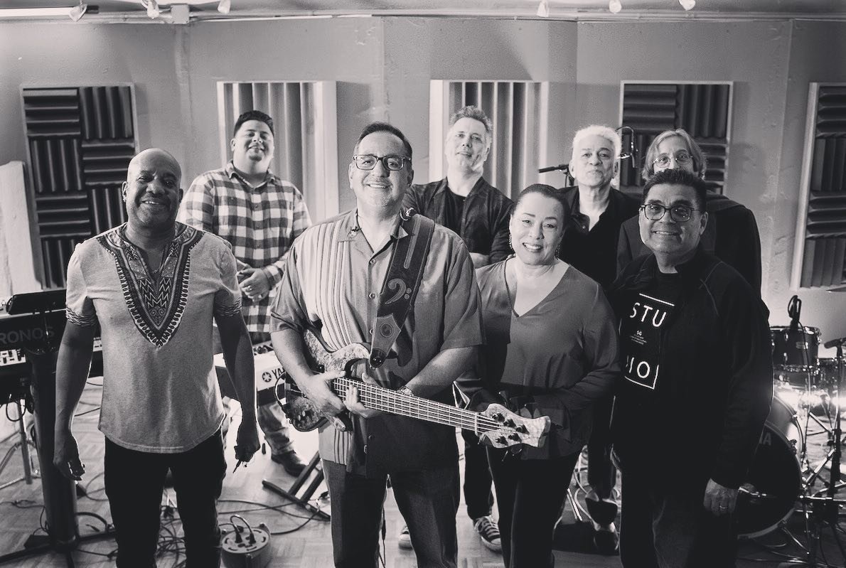 Thanks to Jim Rojas, I was asked to sing again. It&rsquo;s been awhile. But glad to do it.  When you have some of the best musicians in the business, it feels easy and fun. 👏👏

🎶Jim Branly - drums, Joey DeLeon - percussion, Francisco Loyo and Andr