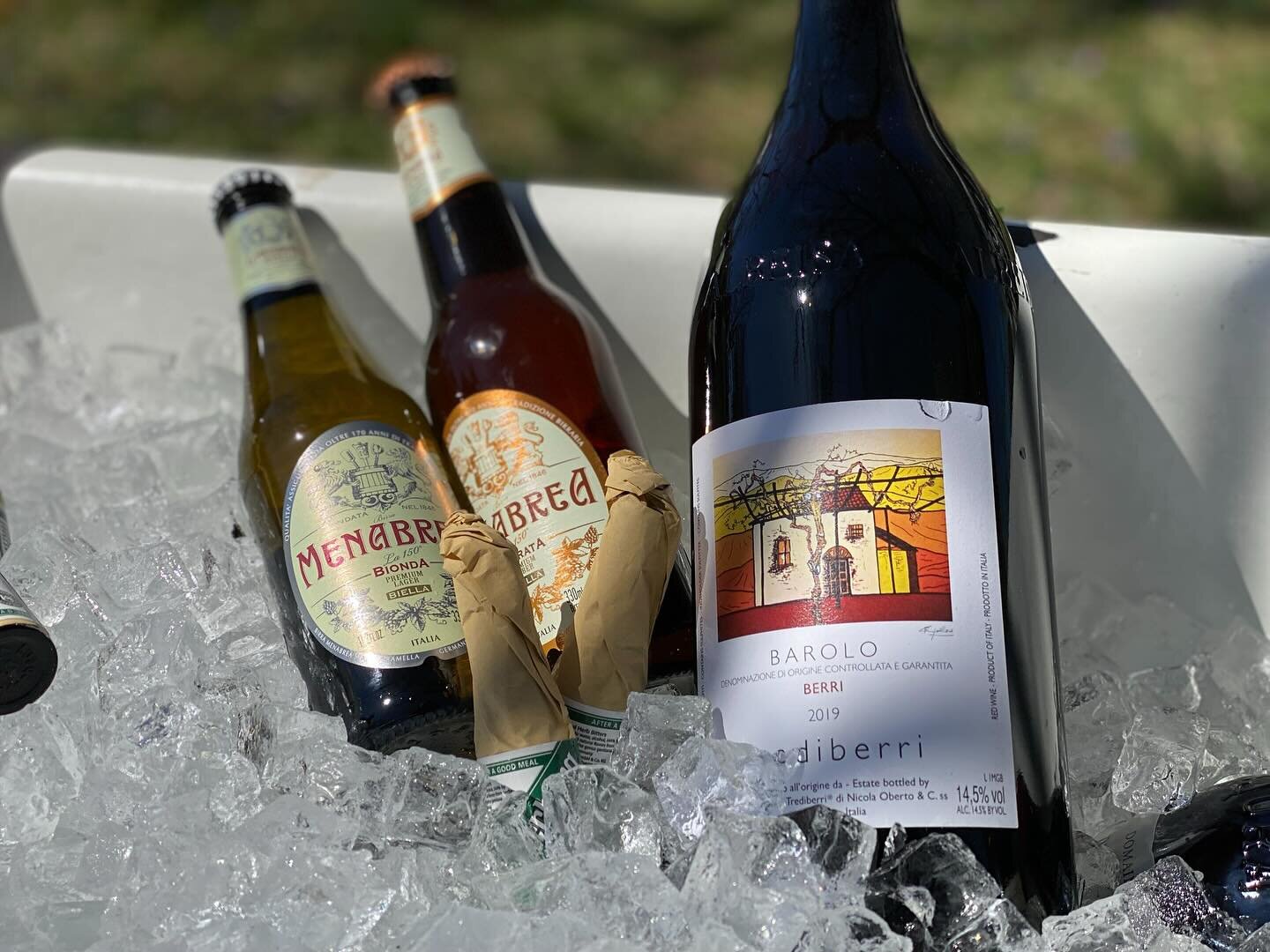 The ice bucket of our dreams. ✨☁️ #barolo #italianbeer