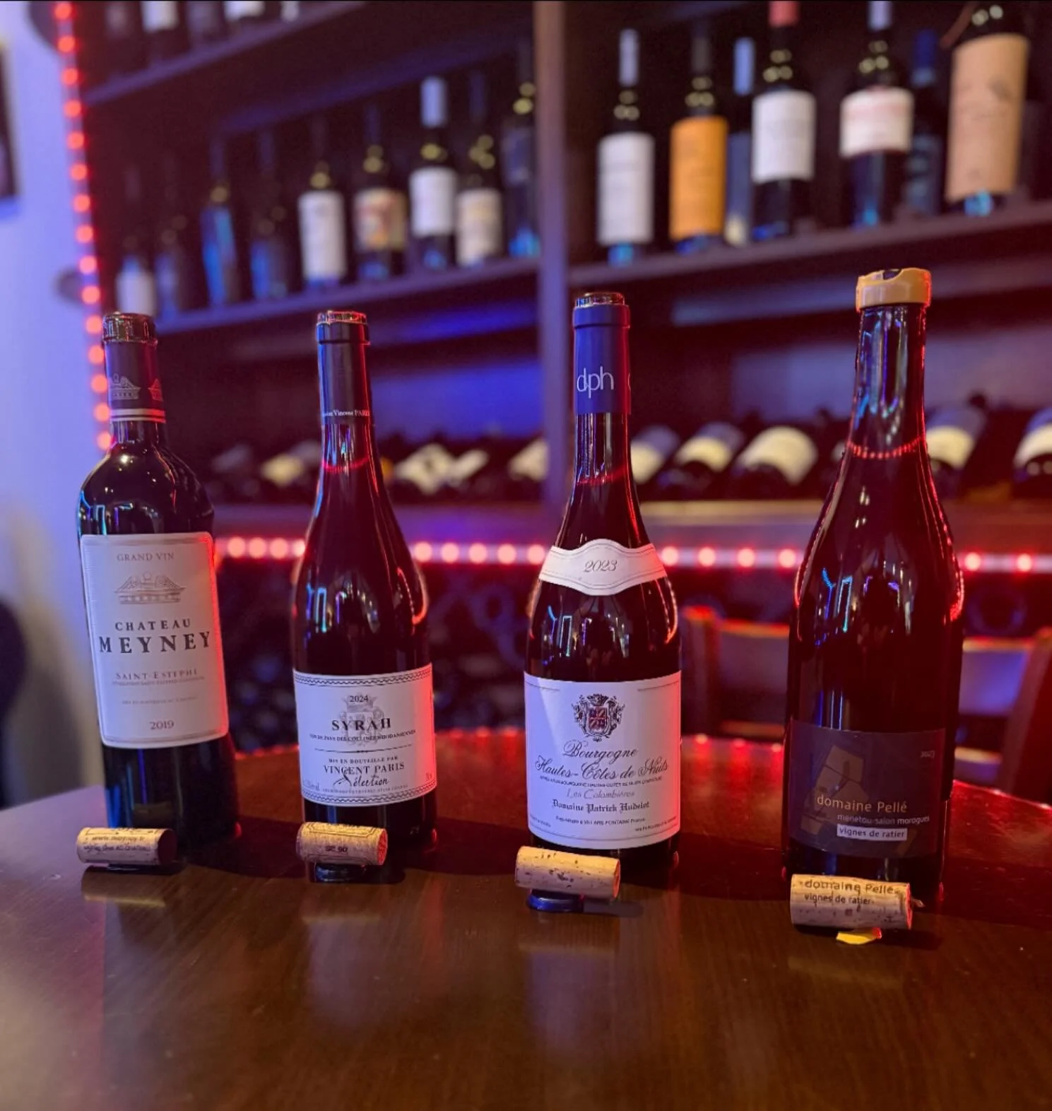 Powered through Monday. Rewarded with wine! 🍷🍇

#MondayMood #WineTime #MondayMadeMeDoIt #WineLineup #Advintage