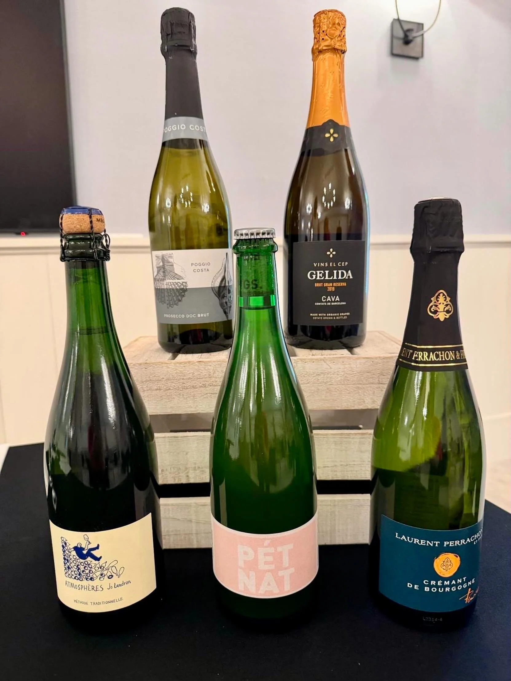 From Italian Brut to Loire Valley fizz, Pet Nat to Cr&eacute;mant, this lineup is proof that some of the most exciting sparkling wines in the world can come from outside Champagne!
Different styles, different regions, same mission: crisp pours, serio