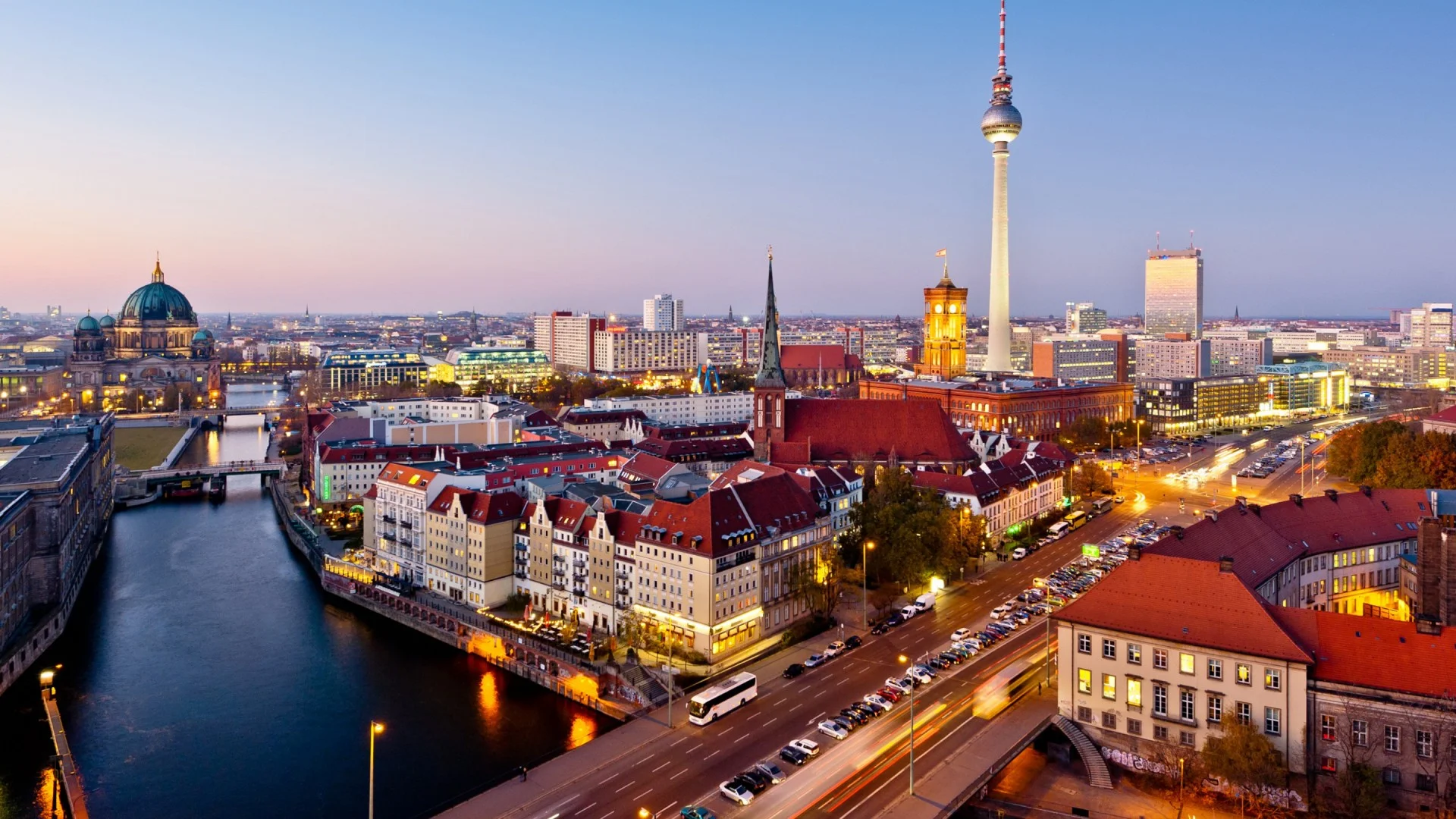 Berlin-Germany-1800x2880-1920x1080.jpg