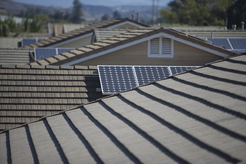 Power-Household-Entirely-By-Solar-Power.jpg