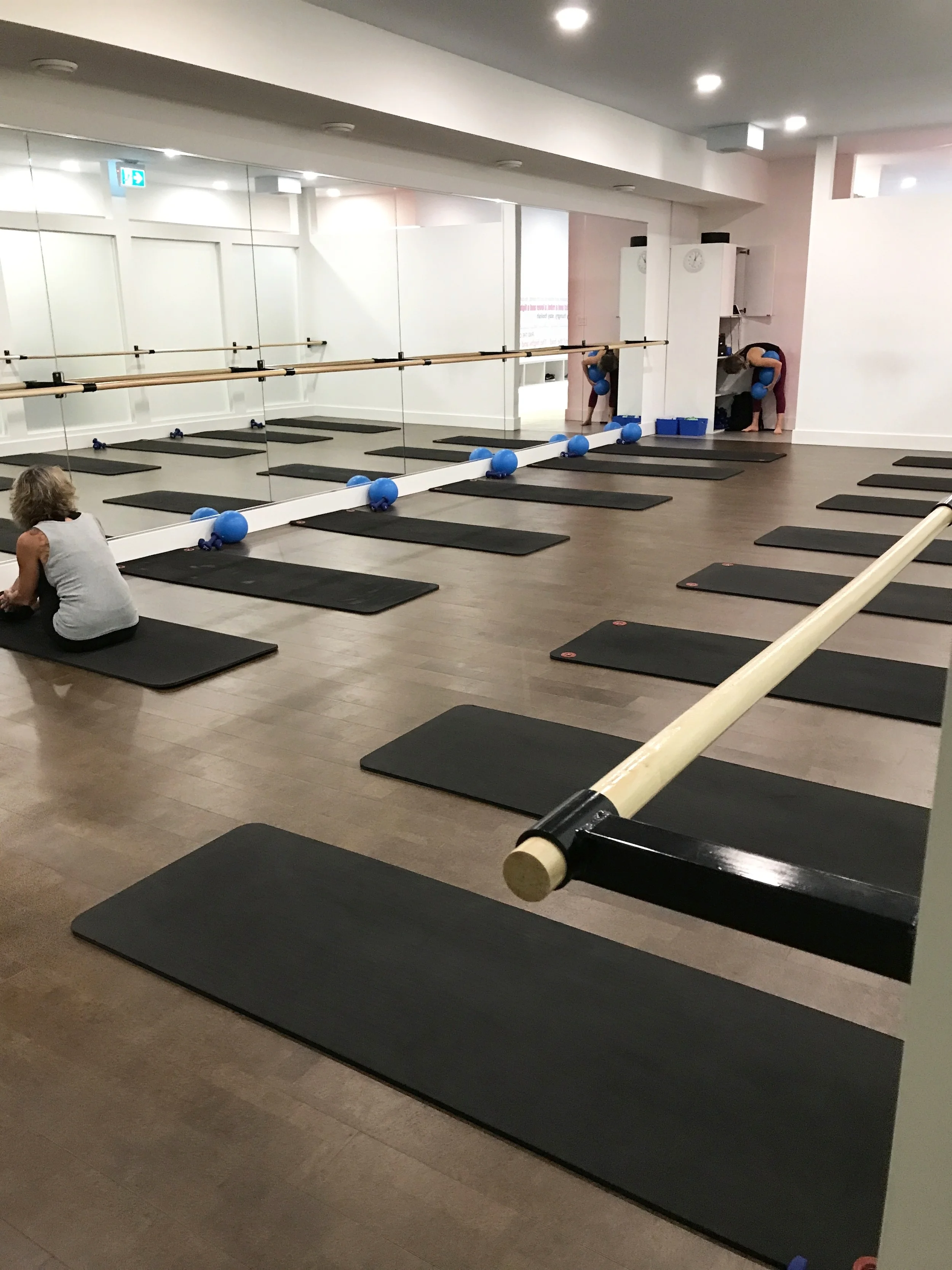 review: barre studios in vancouver 