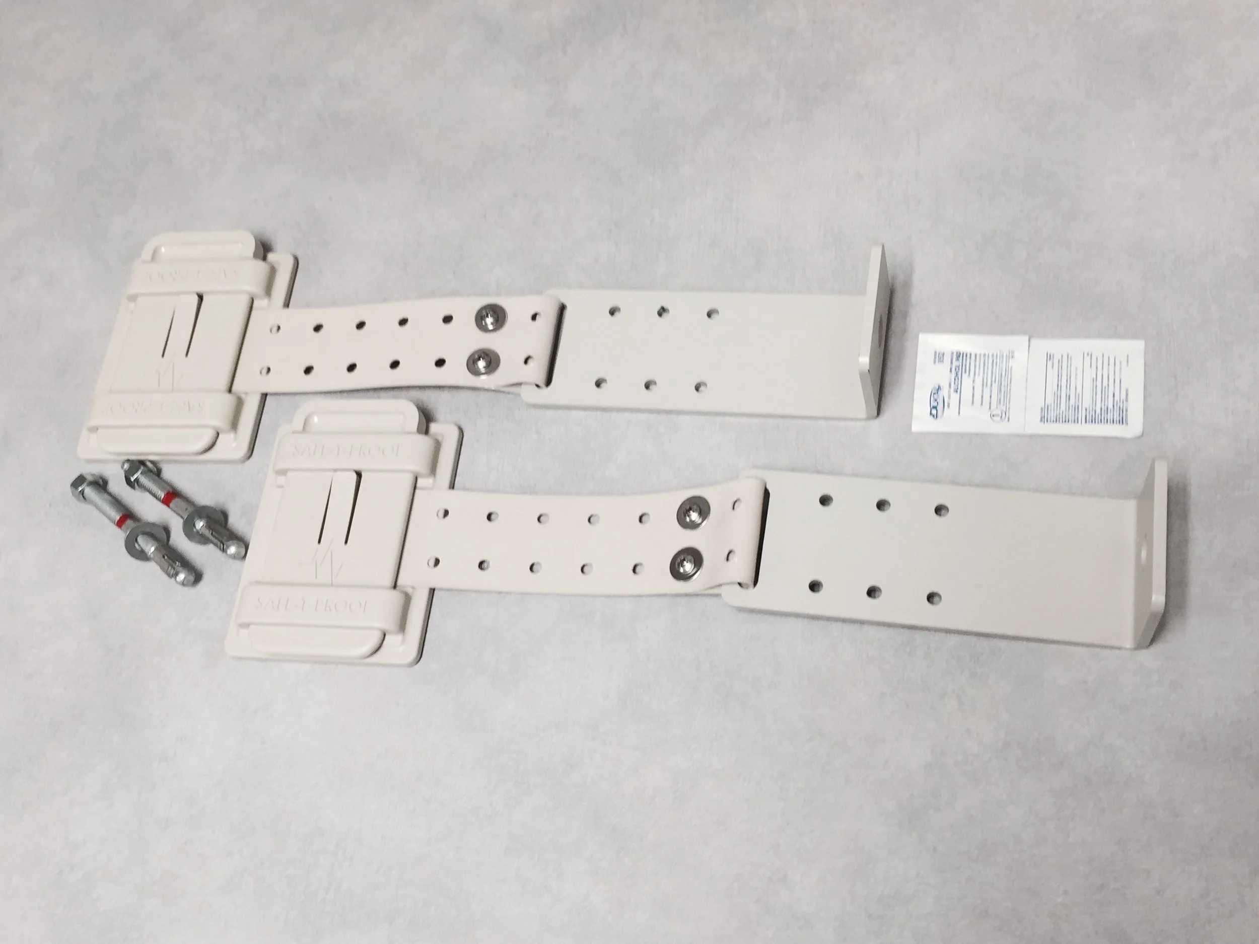 On-Floor Appliance Earthquake Fasteners