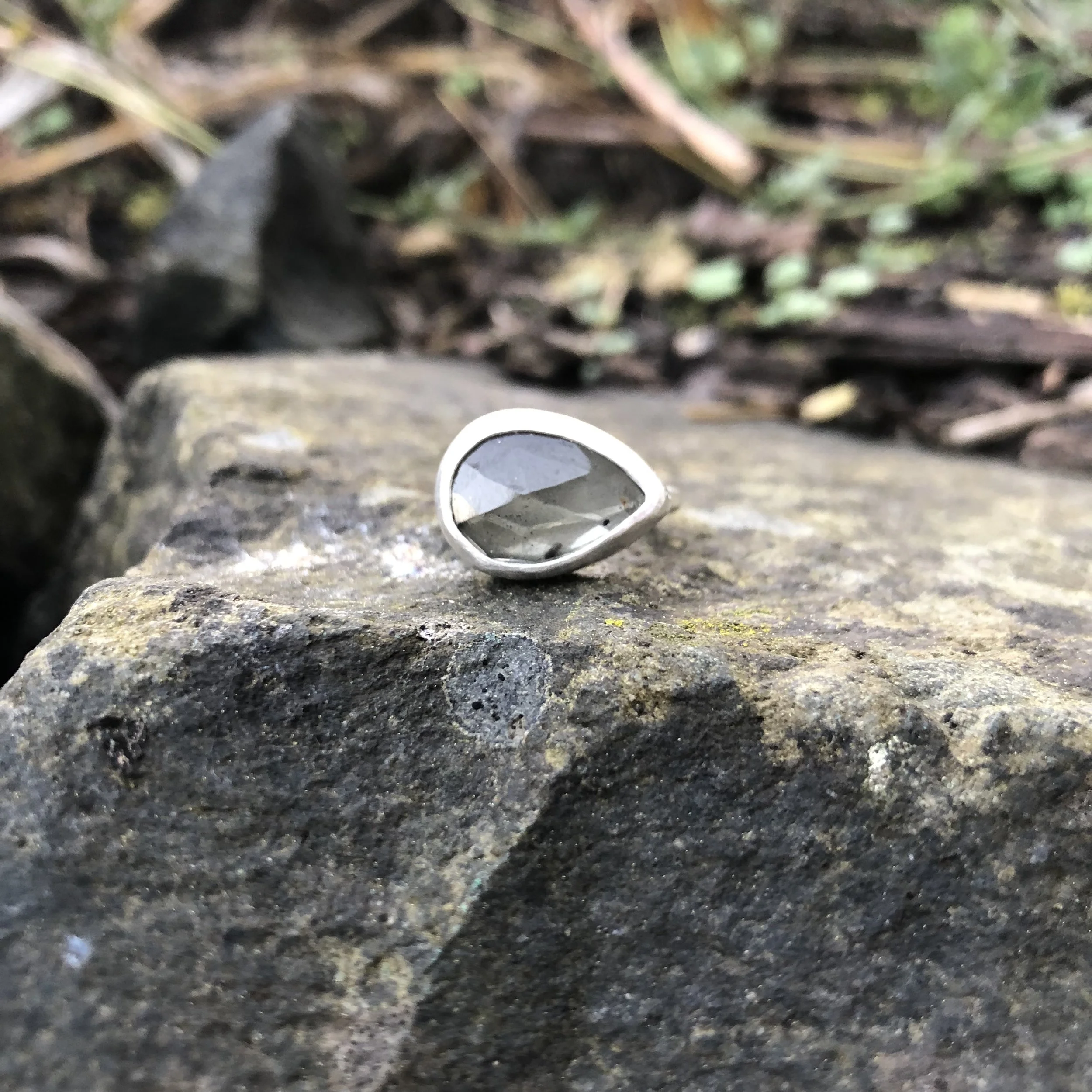 Moss Aquamarine Ring