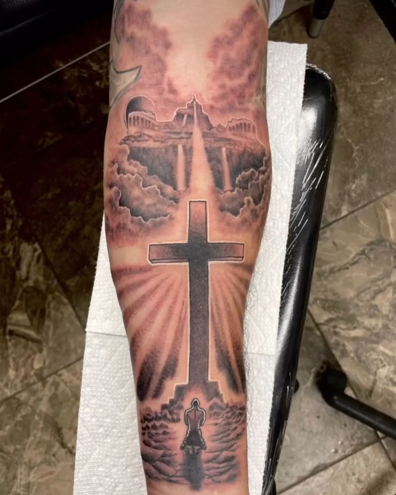 Praying in Heaven Black and Grey Tattoo by  @ferraiolobrian ! 
⠀⠀⠀⠀⠀⠀⠀⠀⠀
3KLI@THREEKINGSTATTOO.COM
•
•
•
#3KLI #3KNY #ThreeKingsTattoo #Longislandtattoo #Realism #realismtattoo #prayingtattoo #religioustattoo #religiousart #heaven #por