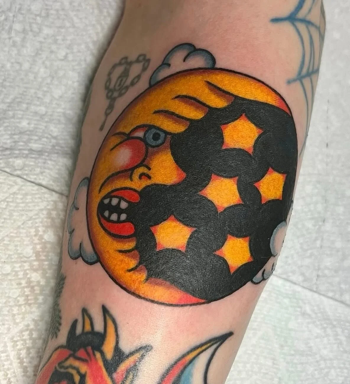 Moon Boy by @anthonypapallo !
3KLI@threekingstattoo.com
⠀⠀⠀⠀⠀⠀⠀⠀⠀
•
•
•⠀⠀⠀⠀⠀⠀⠀⠀⠀
#tattoo #brightandbold #colortattoos #traditionaltattoo #nyctattoo #tattoodesign #tattoosofinstagram #americantraditional #longisland #trad #tradwork