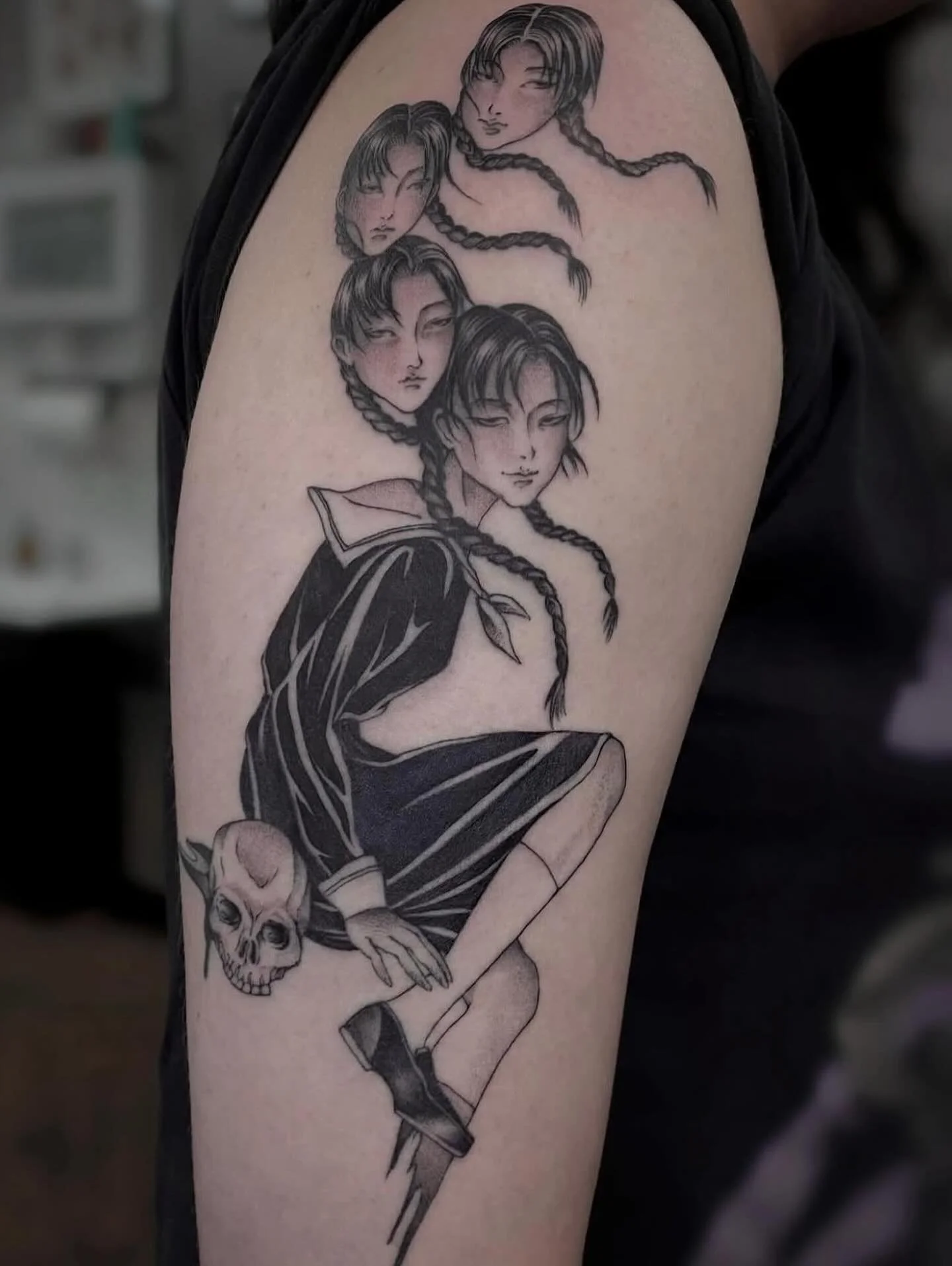 The laughing vampire @spilled_______ ✨ Seneida is on walk ins every Sunday or reach out to her directly for custom work! 
.
.
#threekingstattoo #3KLDN #threekingslondon #3K #tattoo #tattooing #london #deptford #brockley #southlondon #newcross #se8 #t