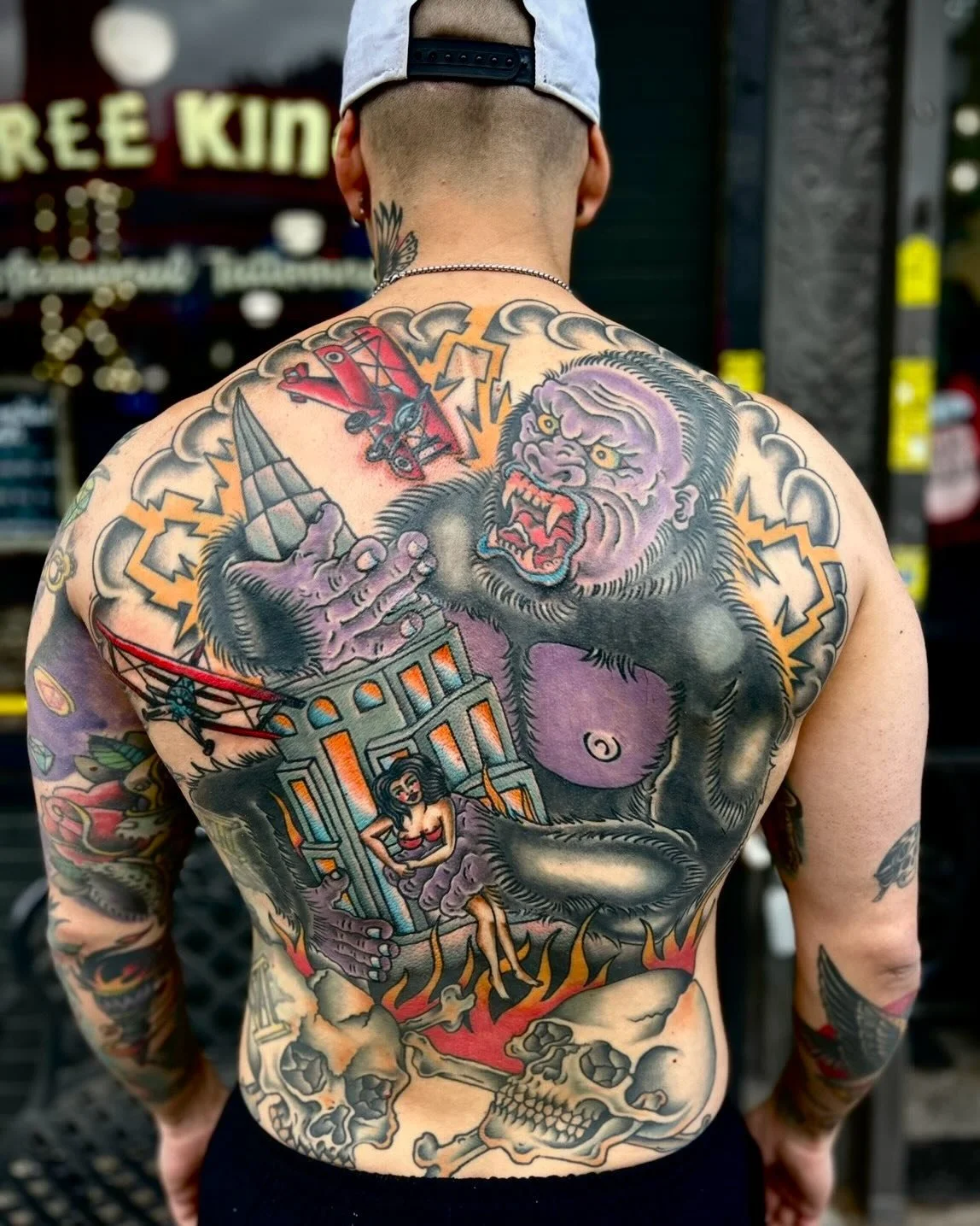 King Kong back piece by @simonvelez
3KBK@THREEKINGSTATTOO.COM
.
.
.
#threekingstattoo #kingkong #empirestatebldg #tattooartist #brooklyn