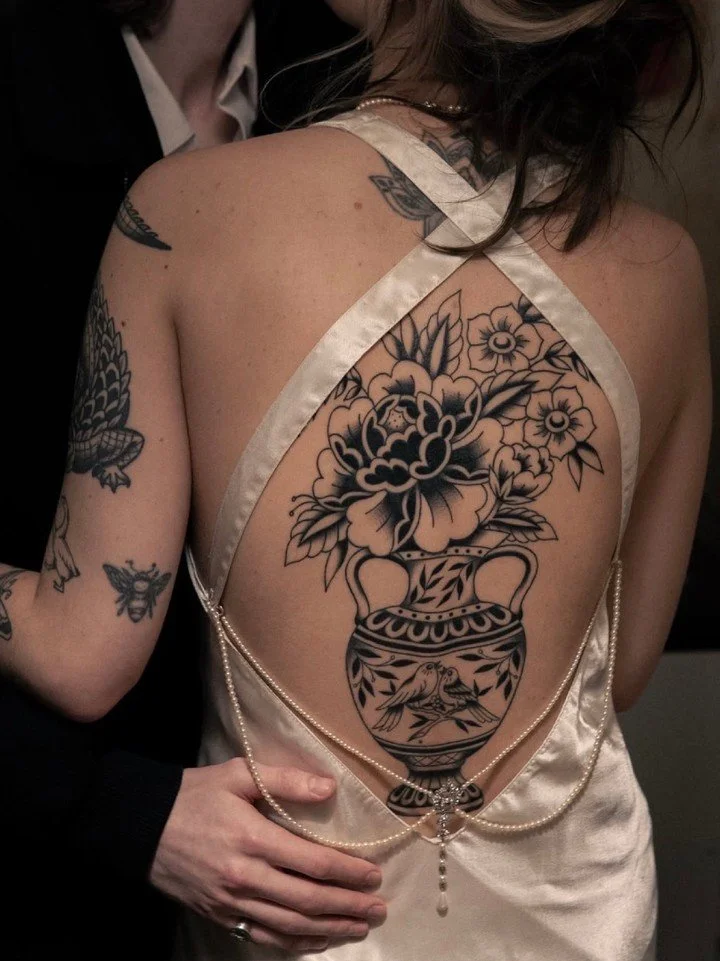 Gorgeous healed piece from @tattooswithjess 😍😍 Jess has space remaining in May and June, so reach out to her to book!