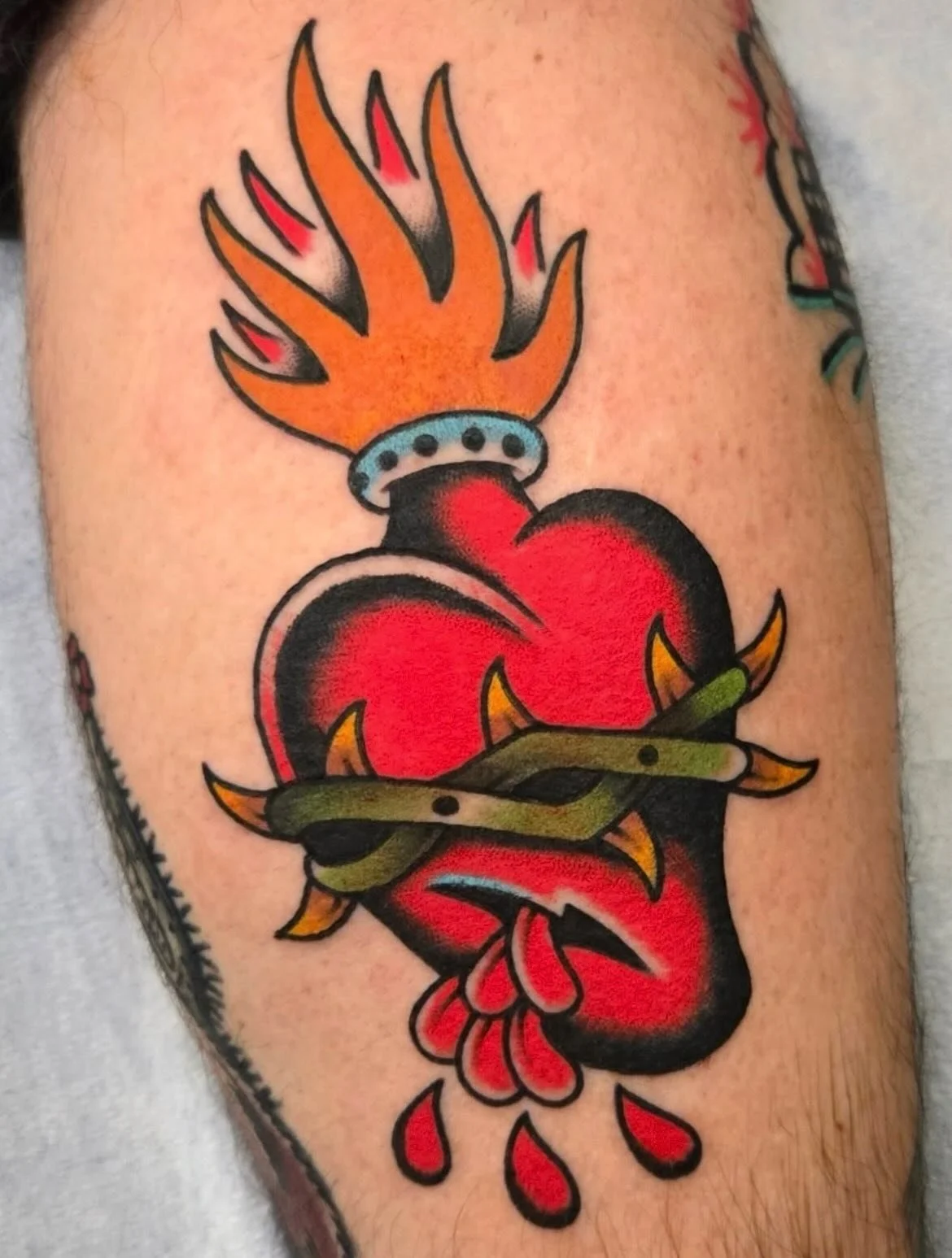 Something sacred right out of the flash book!

Tattoo by @brenn_cox ❤️&zwj;🔥

3KBK@THREEKINGSTATTOO.COM
.
.
.
#threekingstattoo #tattoos #brooklyn #newyorkcity #tattooartist