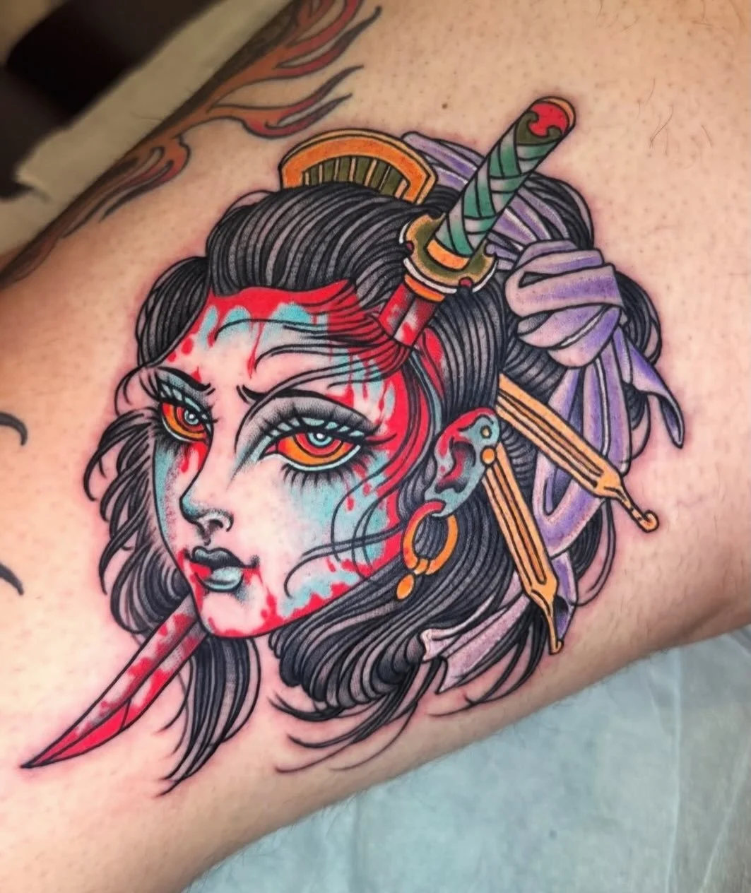 Namakubi by @frida_sedgwick
🩸🩸🩸
3KBK@THREEKINGSTATTOO.COM
.
.
.
#threekingstattoo #namakubi #bright_and_bold #brooklyn #newyorkcity