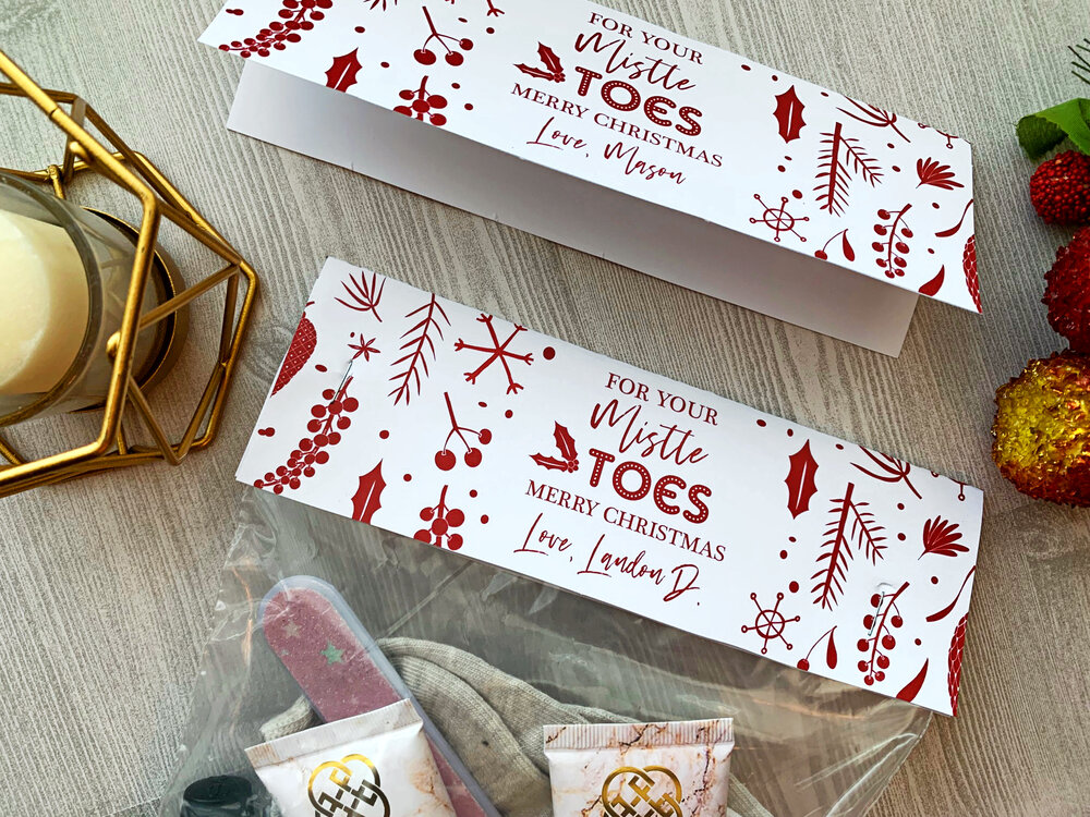 "MISTLETOES" GIFT TAGS