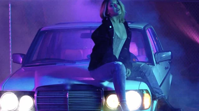 Julia Michaels ft. Trippie Redd - Jump (Official Video)