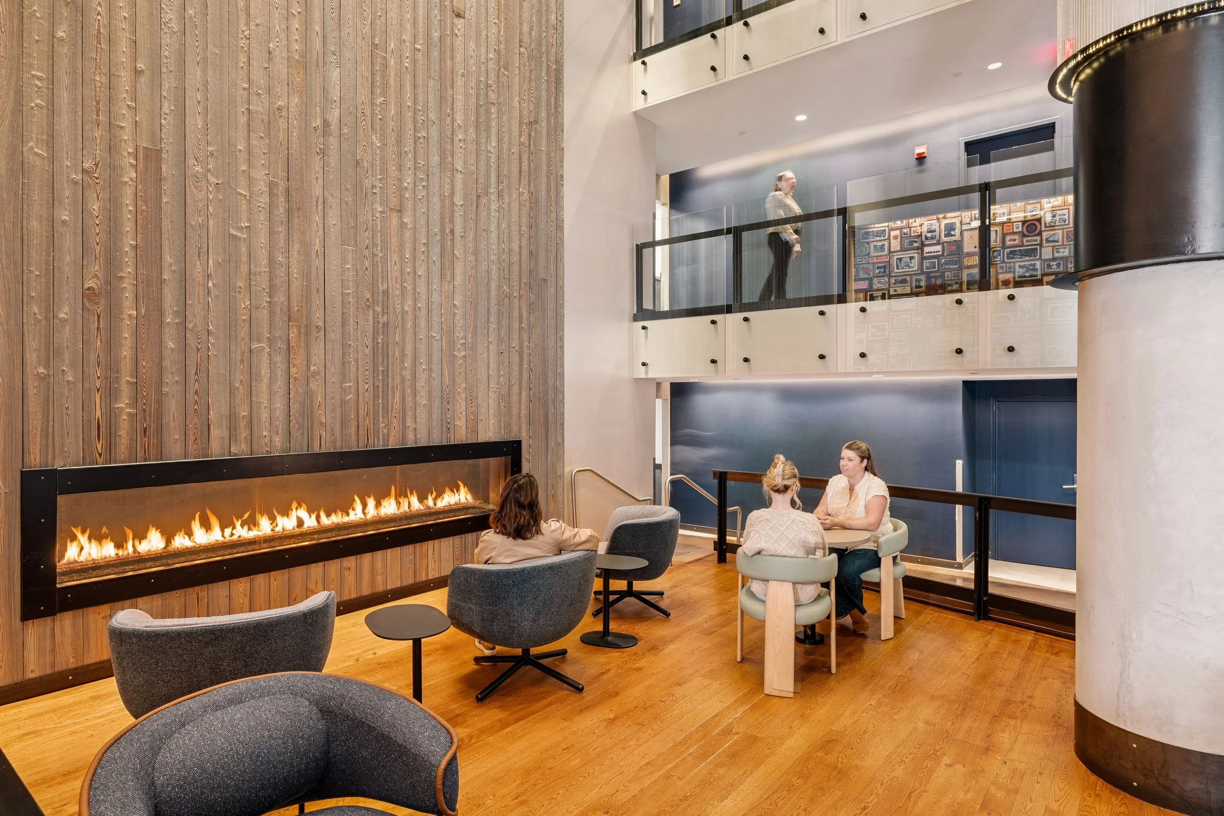 Robin Adams Design SCHRAFFT'S CITY CENTER — Robin Adams Design