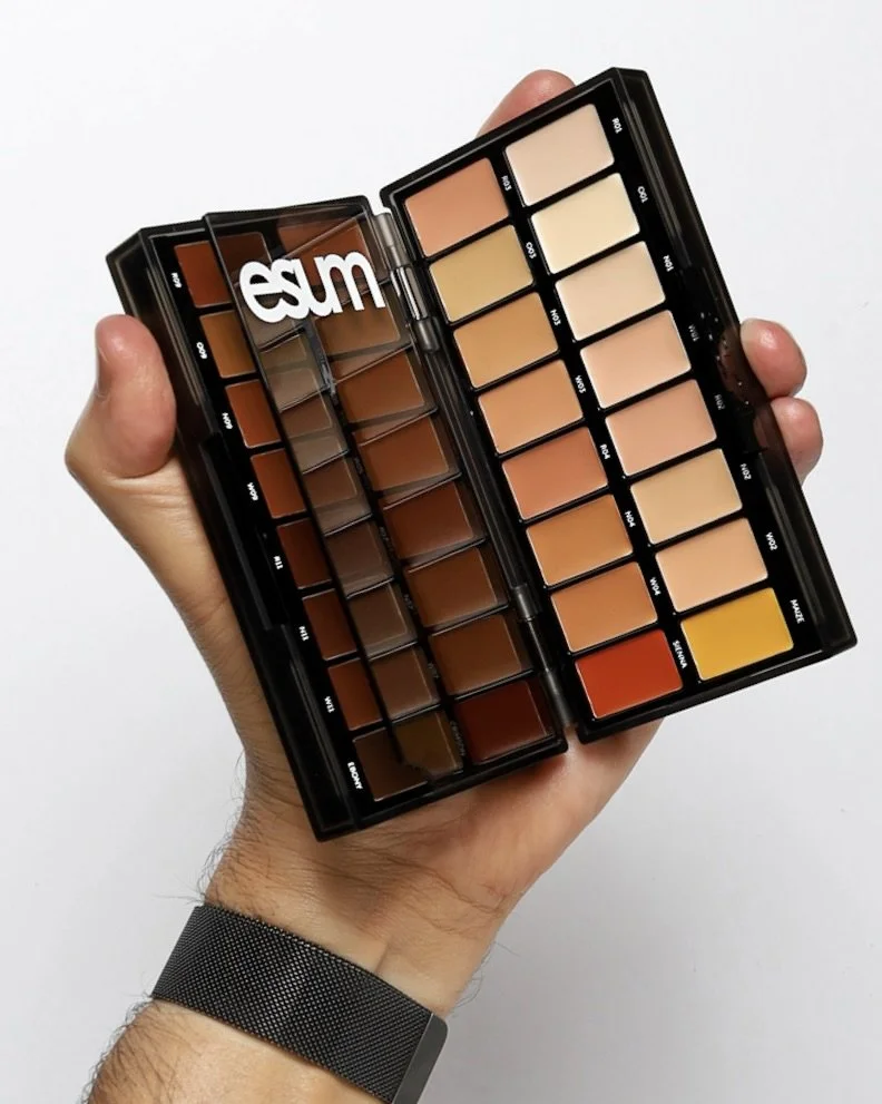 ESUM Perfect Finish Complexion Book