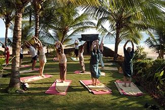Souljourn Yoga Hosts Inspiring India, a Yoga Retreat of Gratitude and Giving Back