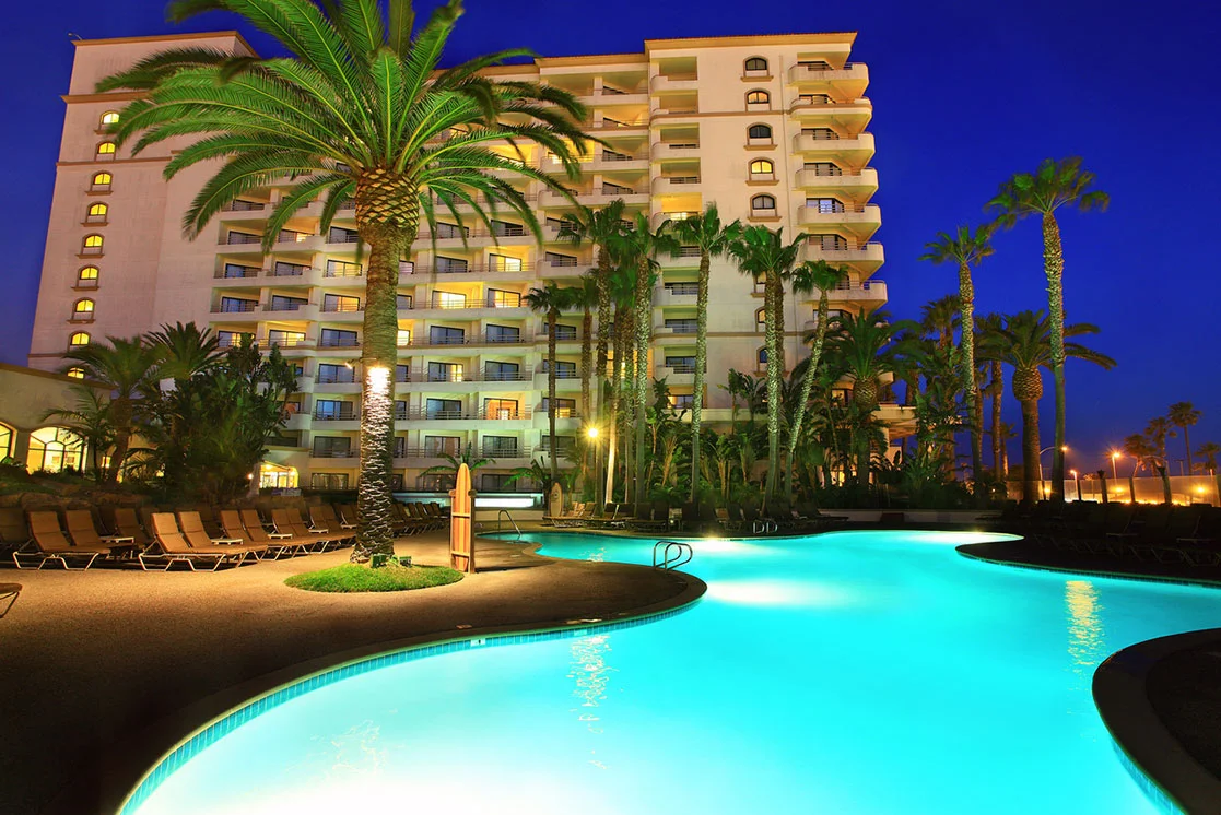 Ballantines Public Relations Announces New PR Affiliation with the Waterfront Beach Resort, a Hilton Hotel