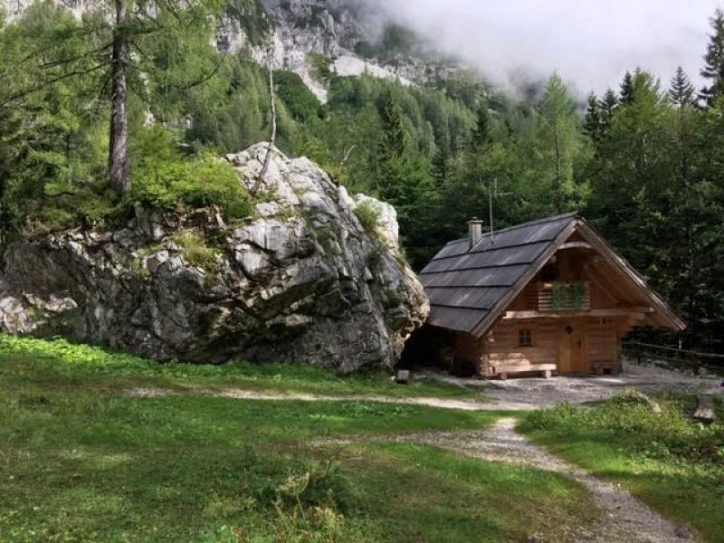 Rescue Hut