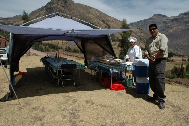 Roadside Lunch