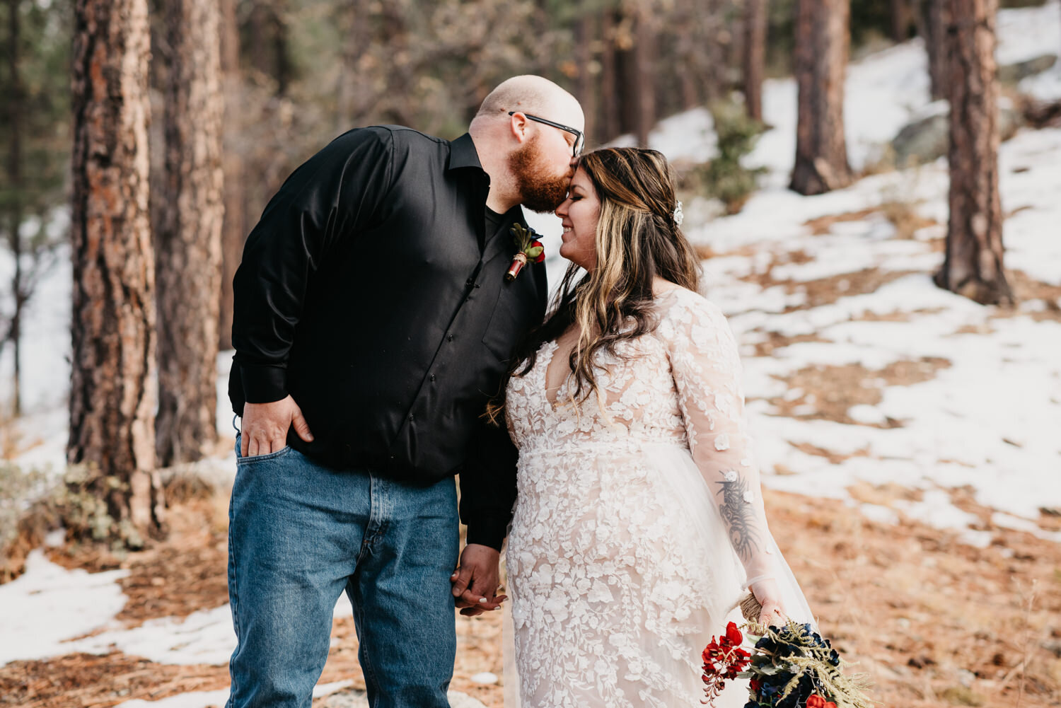 Hualapai Mountain Park Elopement - Amber Garrett Photography - 043.jpg