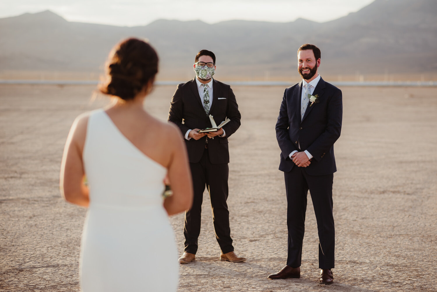 Las Vegas Elopement Photographer - Amber Garrett Photography - 028.jpg