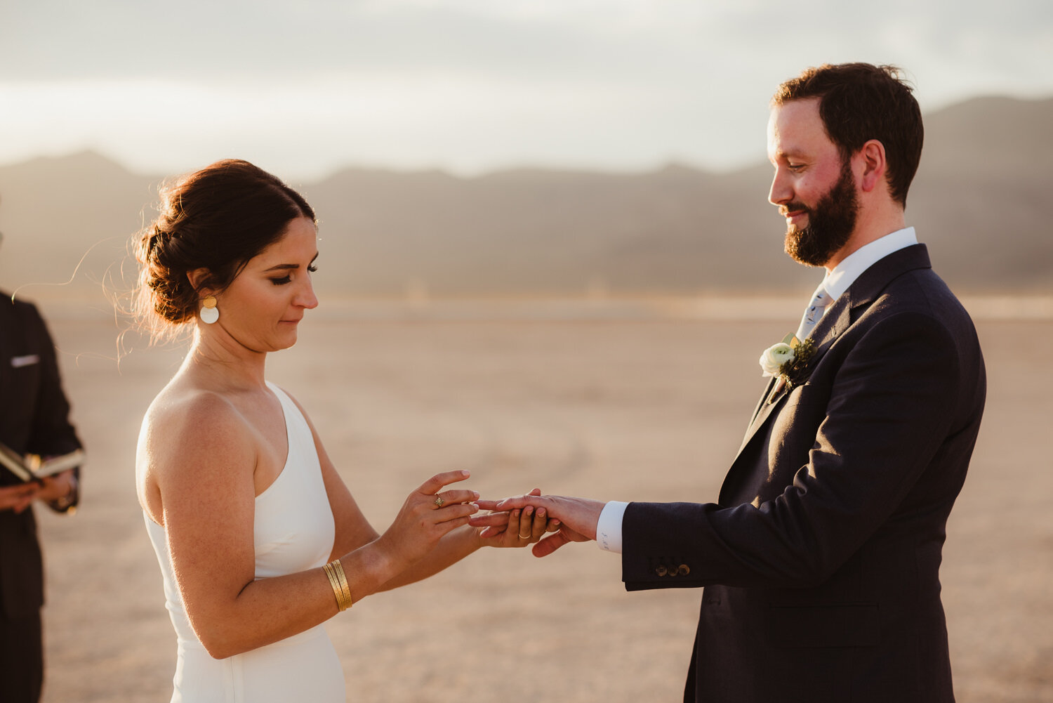 Las Vegas Elopement Photographer - Amber Garrett Photography - 051.jpg