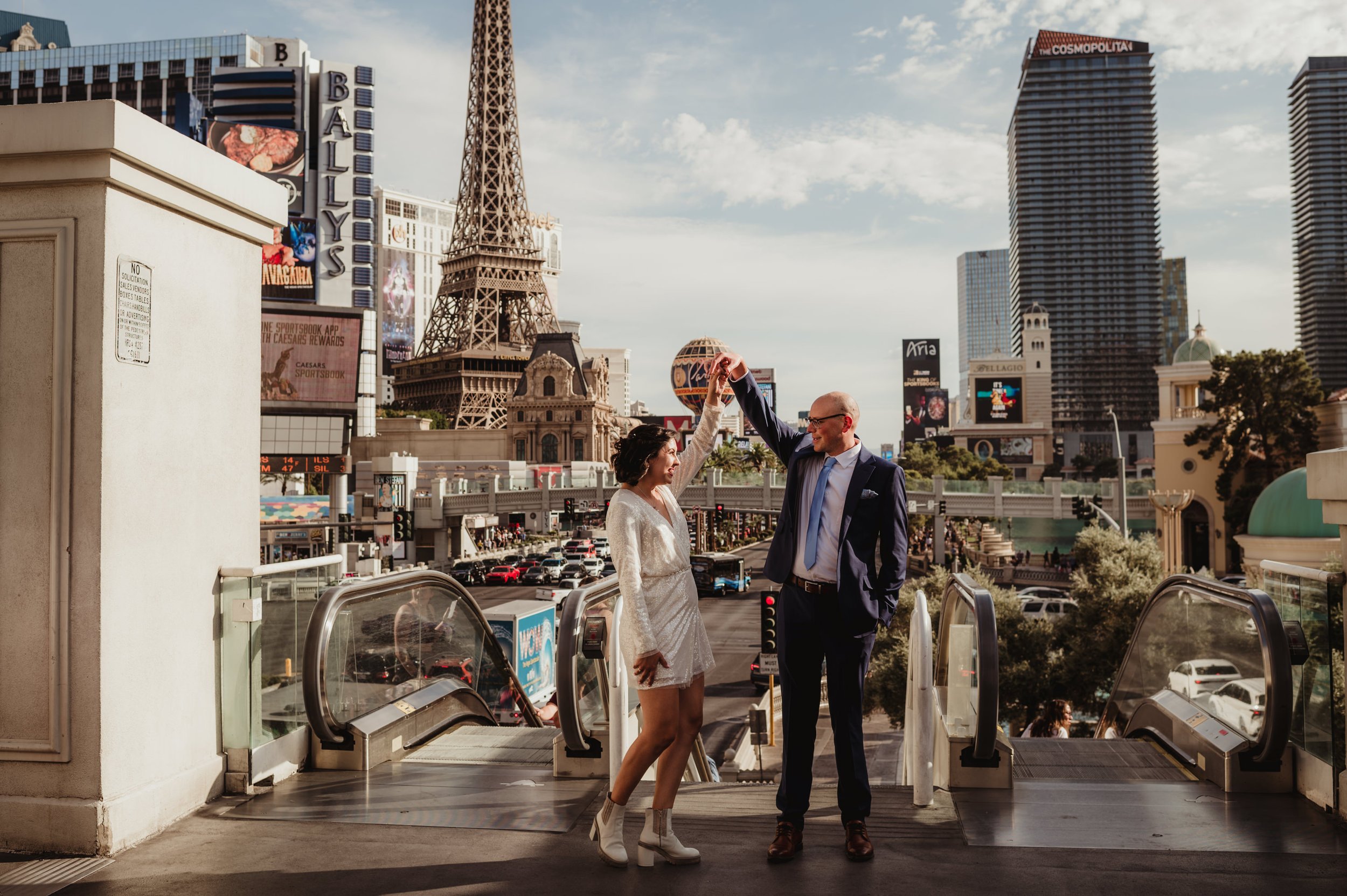 Eifel Tower Proposal - LV Wedding Connection