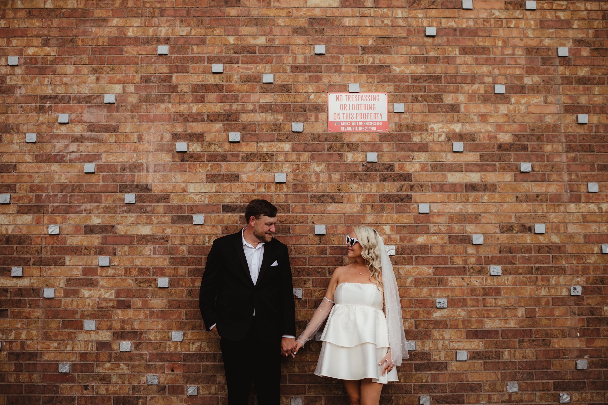 Downtown Las Vegas Chapel Elopement - Amber Garrett Photography - 034.JPG