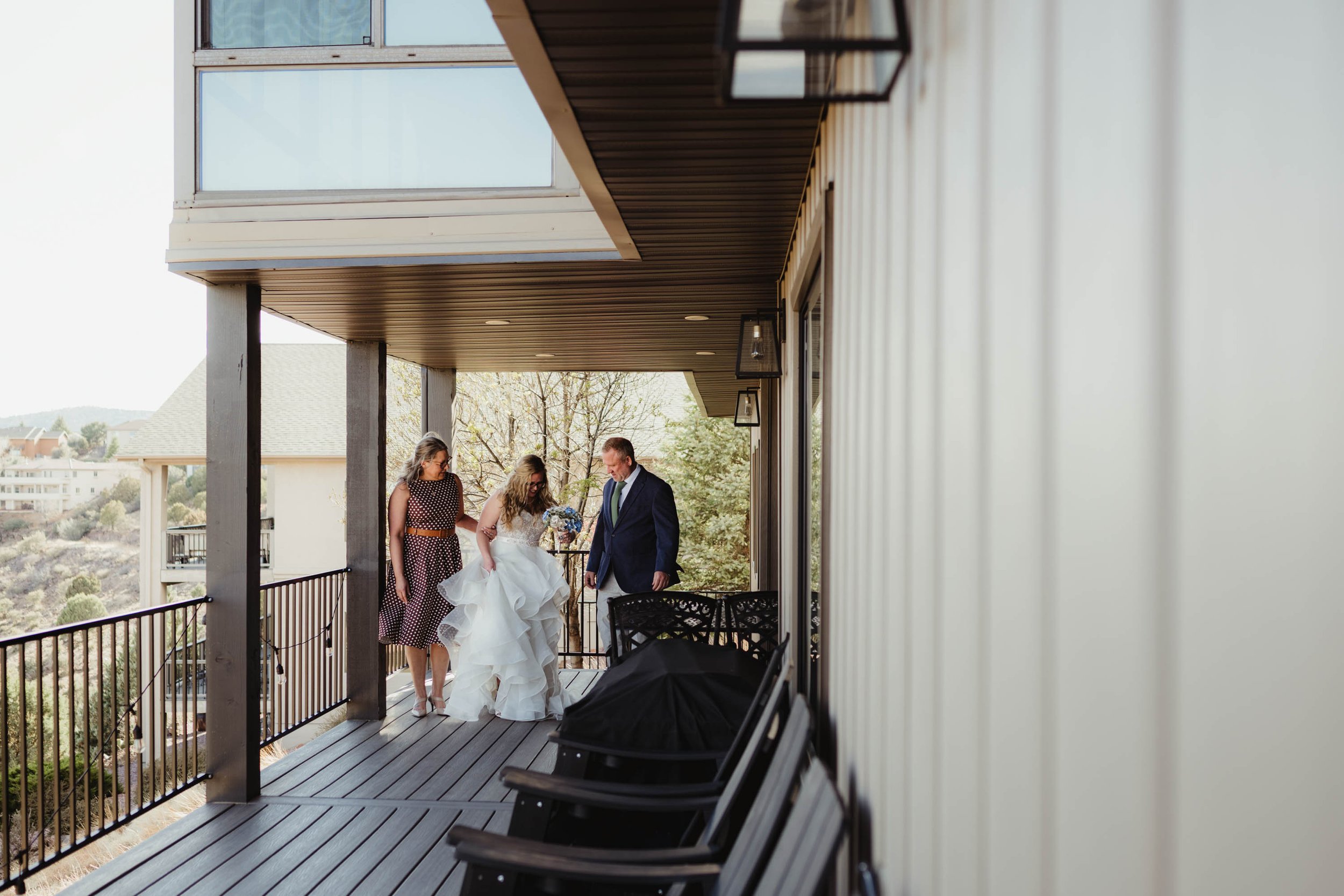 What You Need to Elope - Amber Garrett Photography-18.jpg