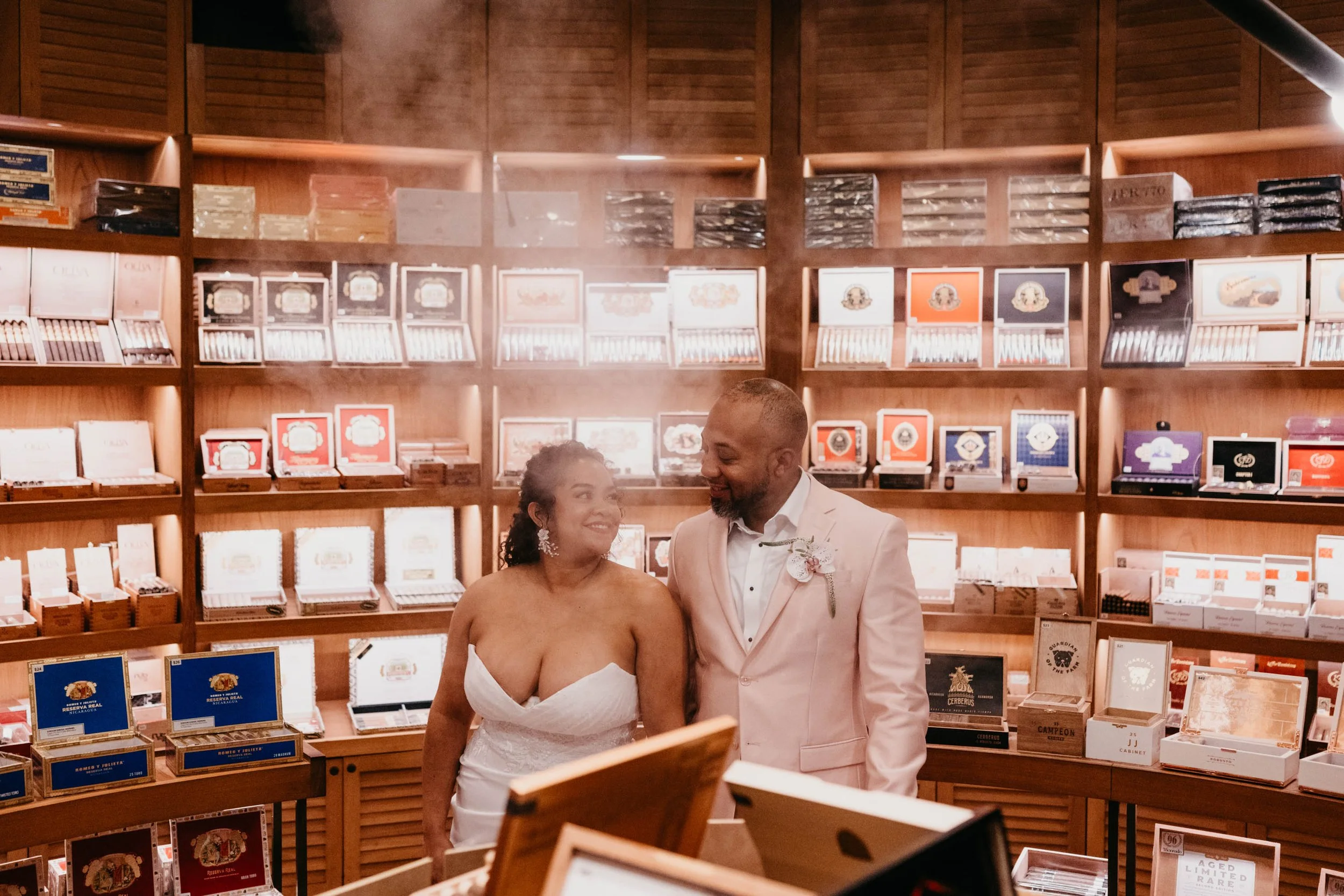 Las Vegas Elopement Pictures - Amber Garrett Photography-36.jpg