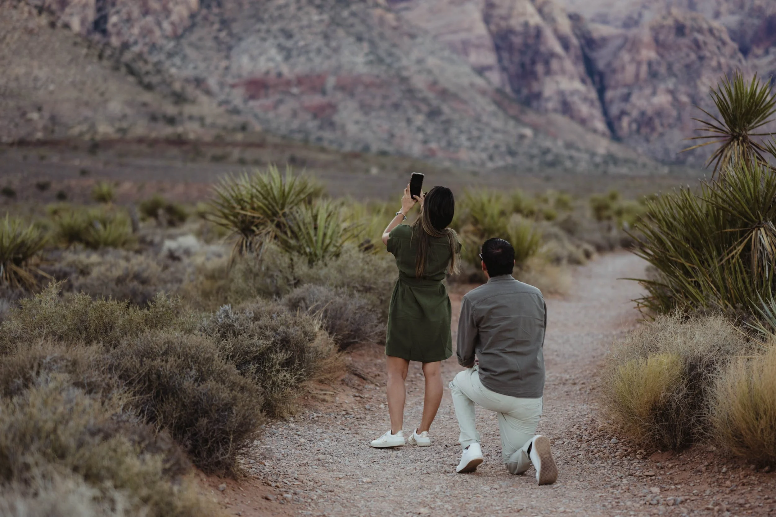 Holiday Proposal Tips and Prep Guide - Travel Engagement Photographer-8.jpg