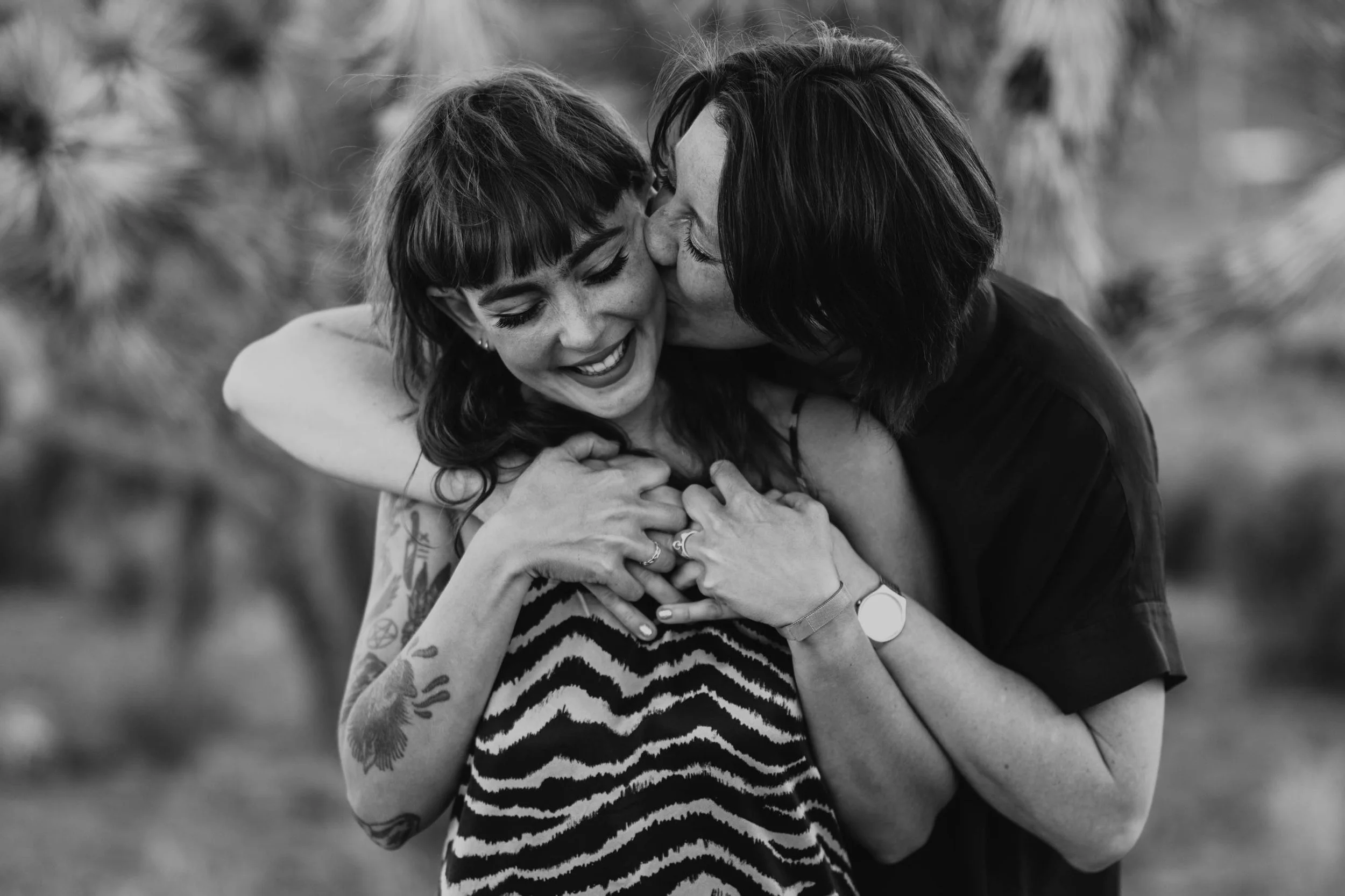 Las Vegas Engagement Photographer - Cost of Engagement Pictures-10.jpg