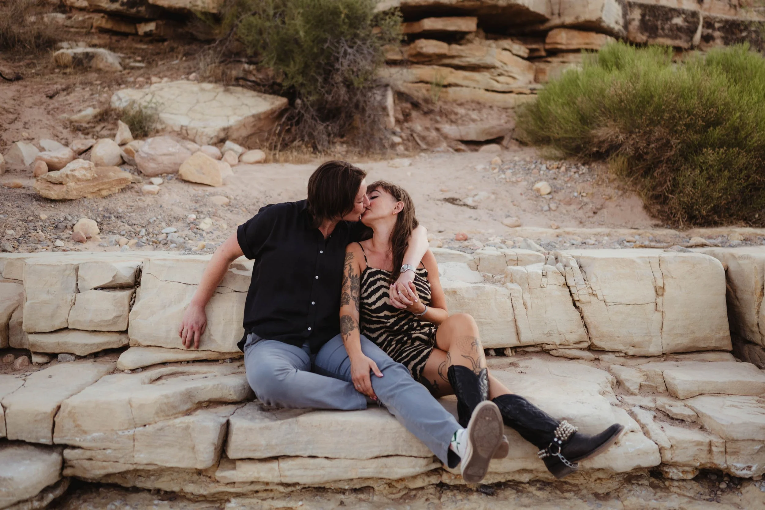 Las Vegas Engagement Photographer - Cost of Engagement Pictures-14.jpg