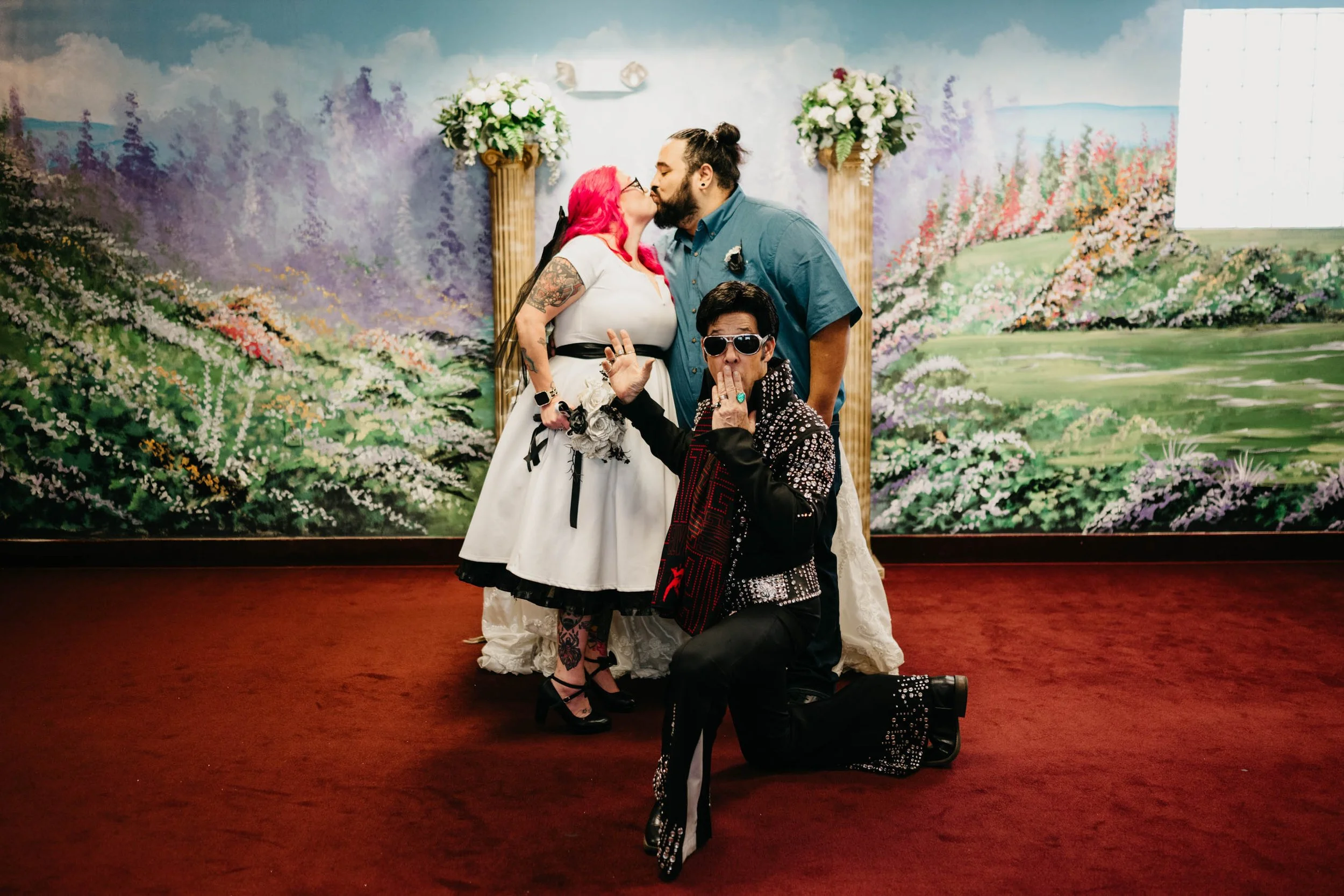 About Las Vegas elopements Las Vegas elopement Photographer-16.jpg