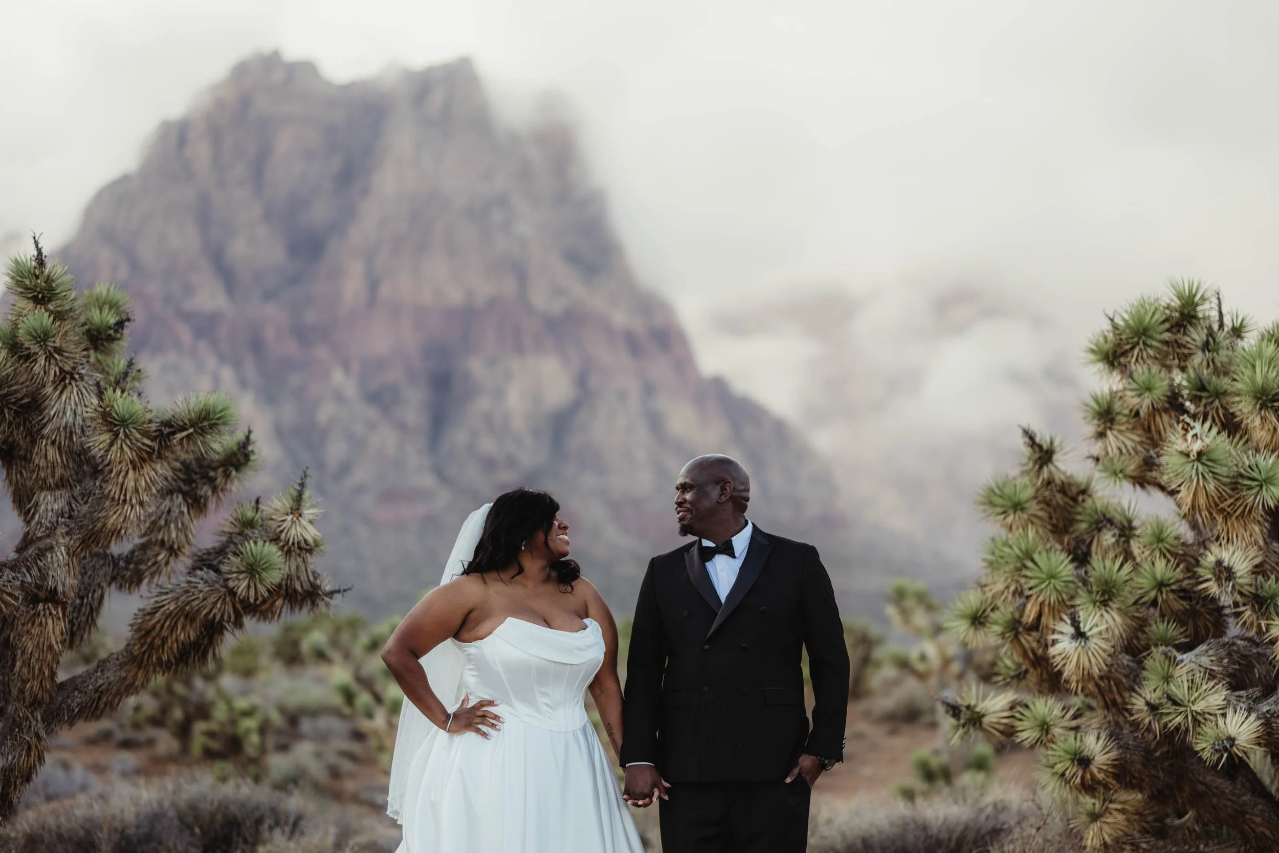 Couple's Portraits Anniversary Photo Session Guide- Las Vegas Anniversary and Couple's Portrait Photographer-1.jpg