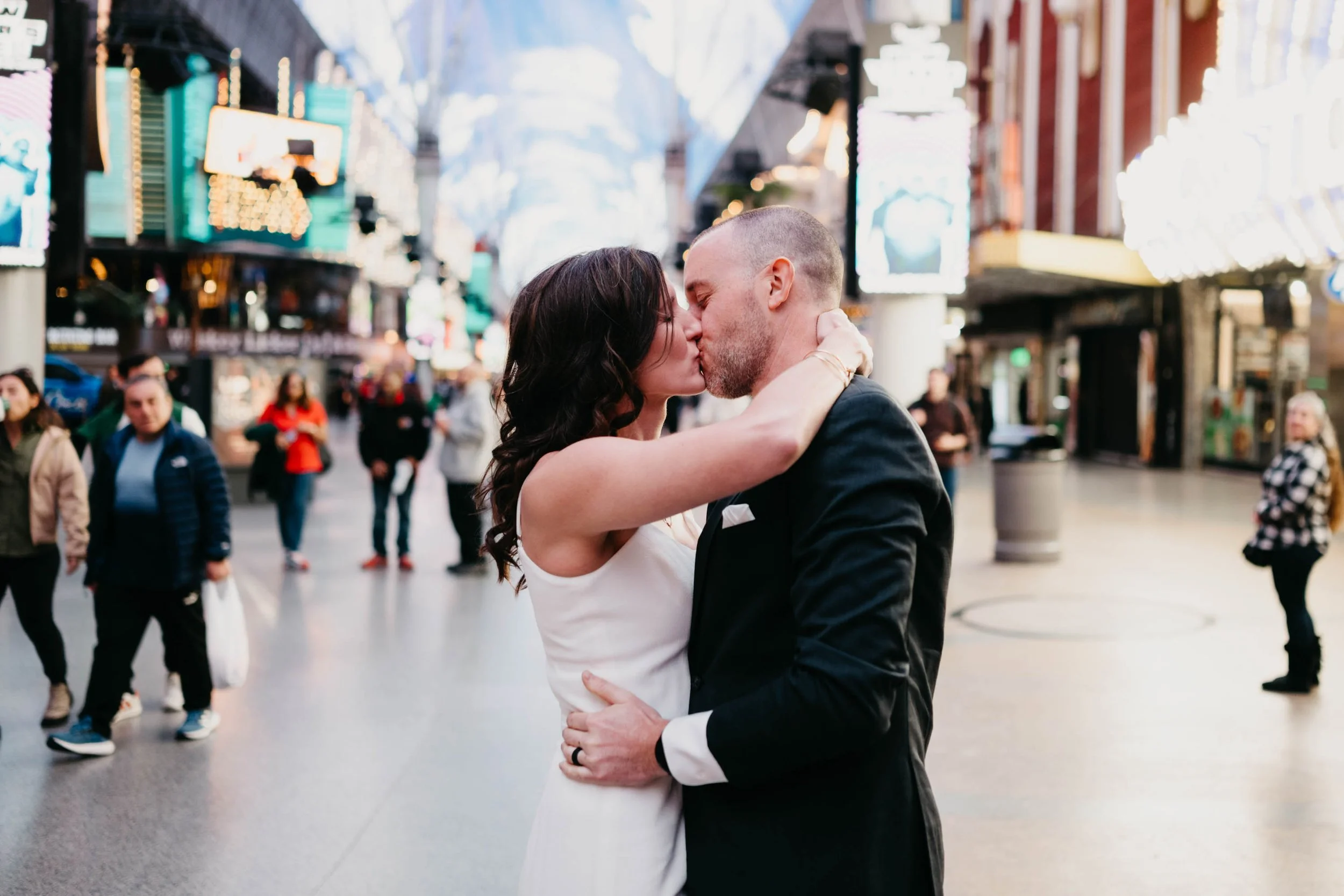 Uncommon Elopement Locations in Las Vegas - Las Vegas Elopement Photographer-35.jpg