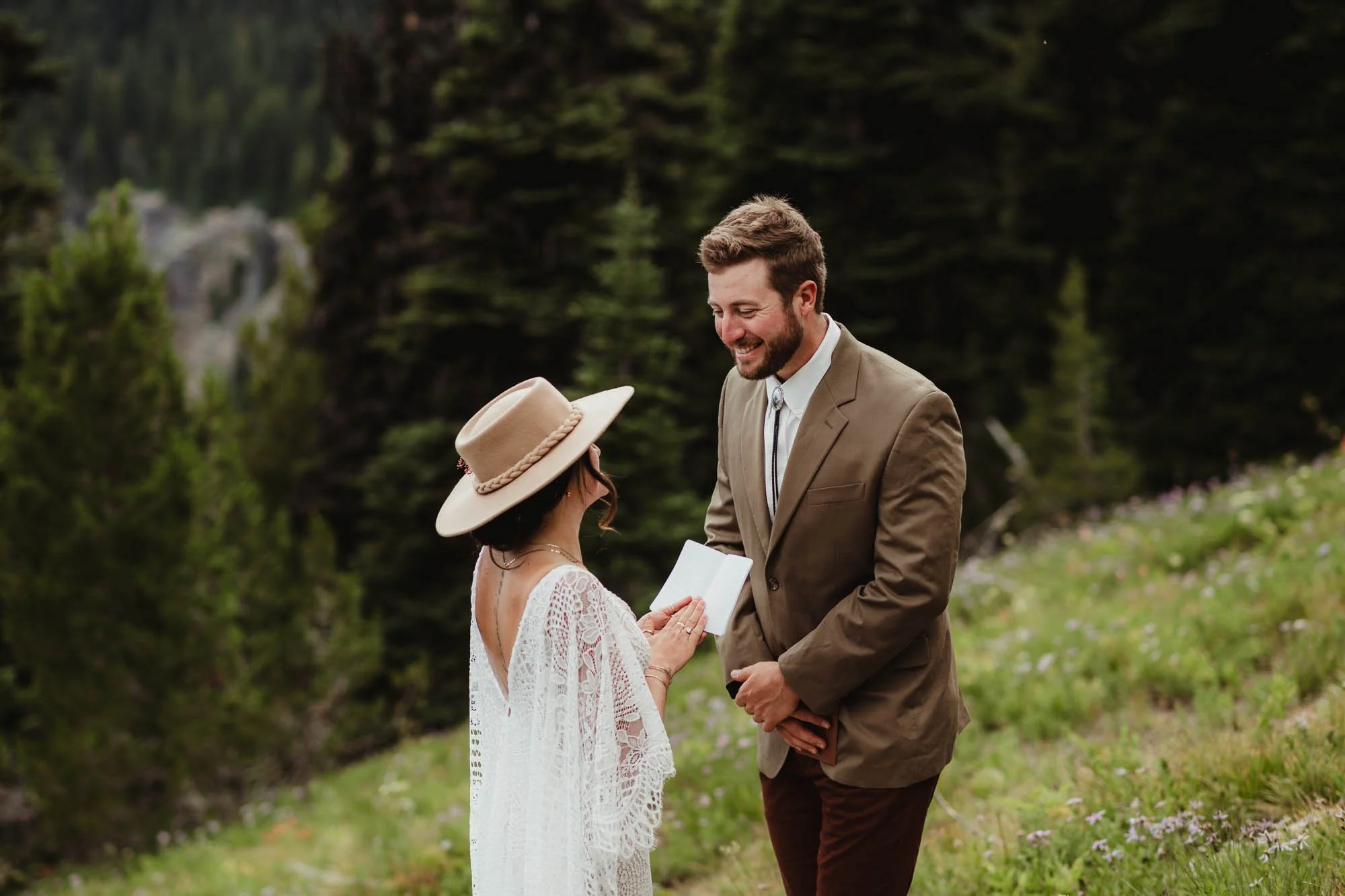 How to elope in Washington - Destination Elopement and Wedding Photographer-15.jpg