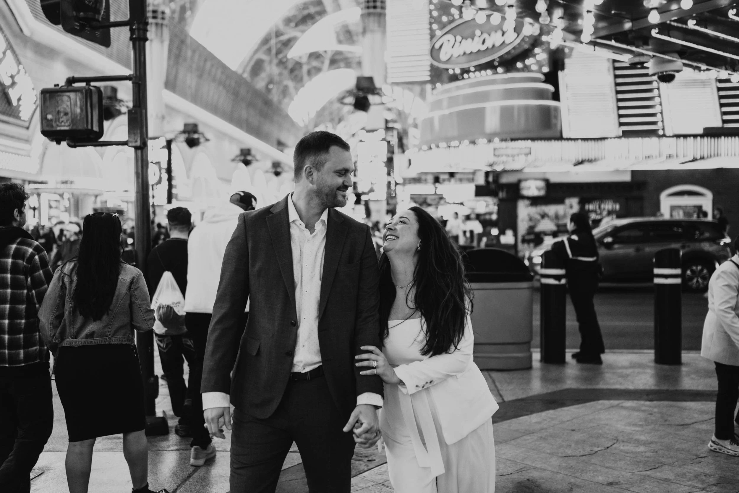 Fremont Street elopement Las Vegas Elopement Photographer-19.jpg