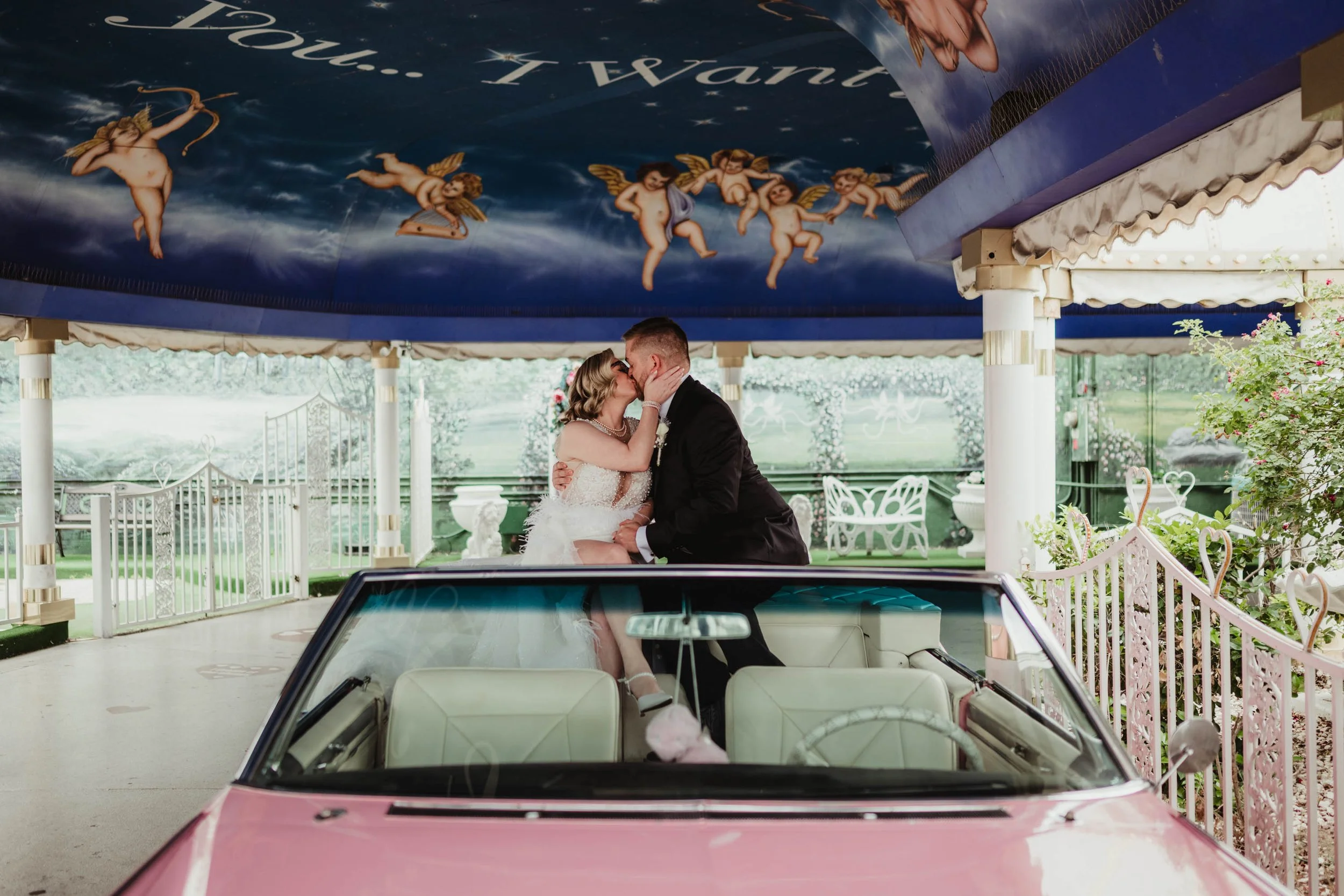 Little White Chapel Elopement Cost Las Vegas Wedding and Elopement Photographer-16.jpg