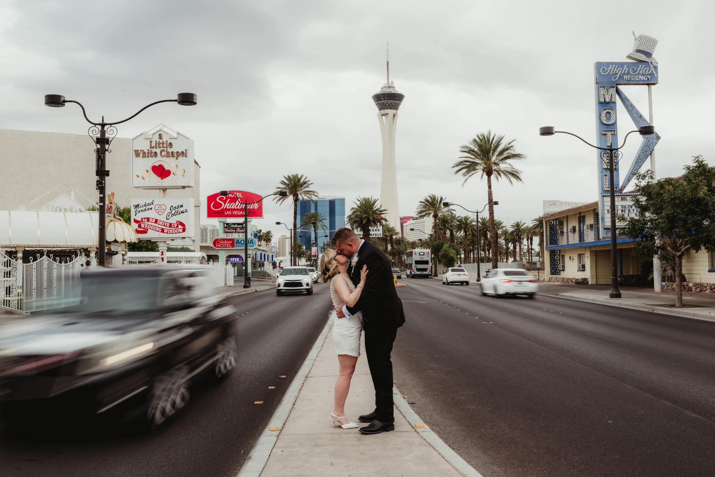 Little White Chapel Elopement Cost Las Vegas Wedding and Elopement Photographer-25.jpg